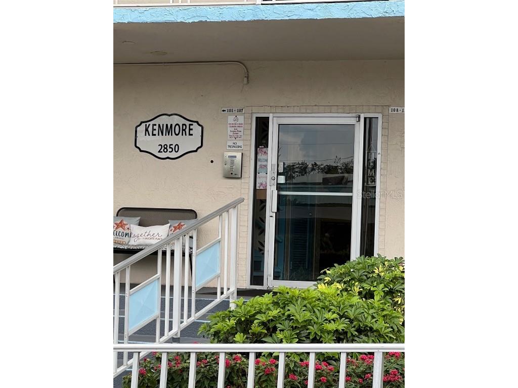 2850 59th Street S #605 Gulfport FL 33707 U8196771 image1