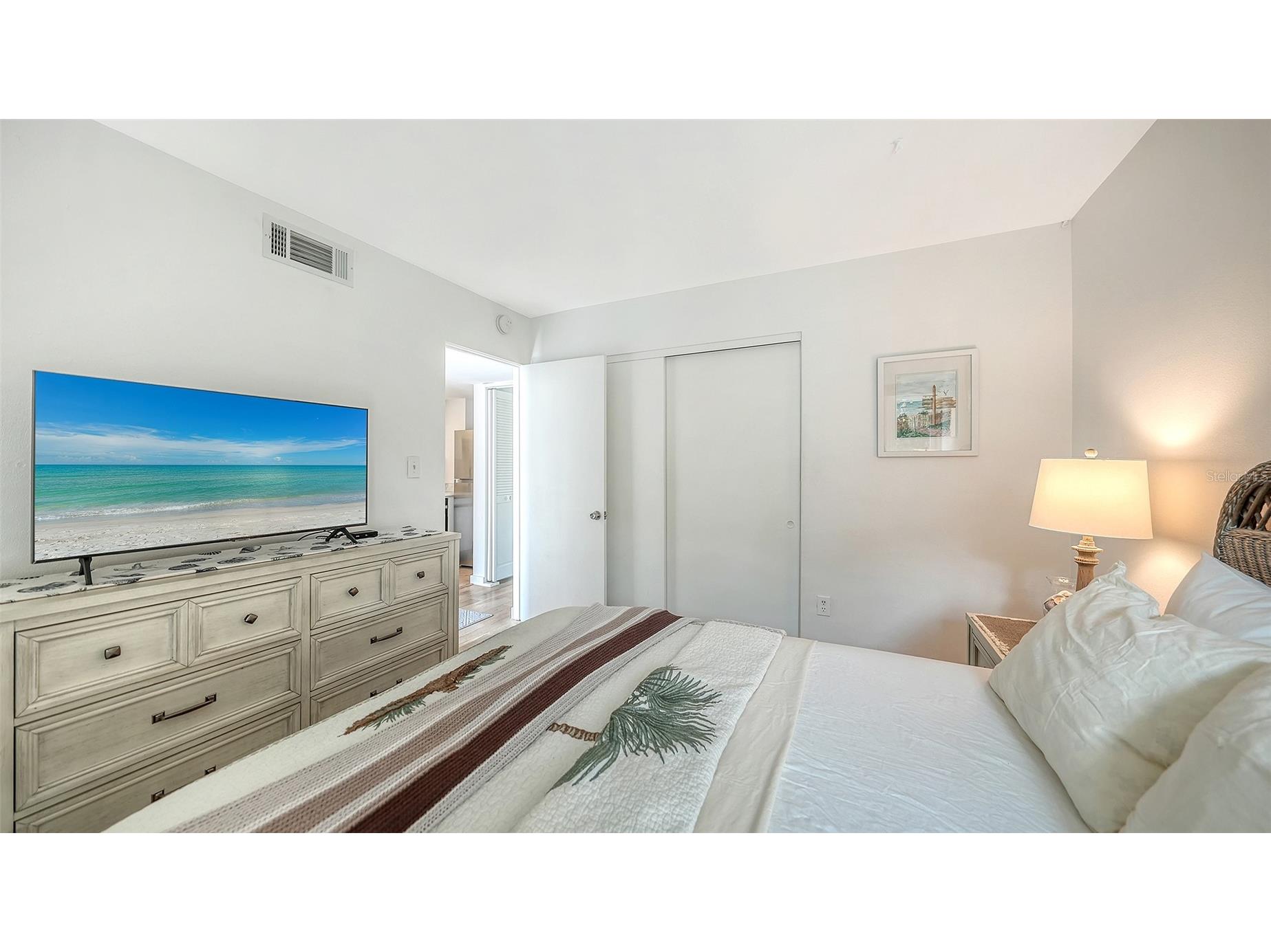 2850 Gulf Of Mexico Drive #4 Longboat Key FL 34228 A4698791 image19