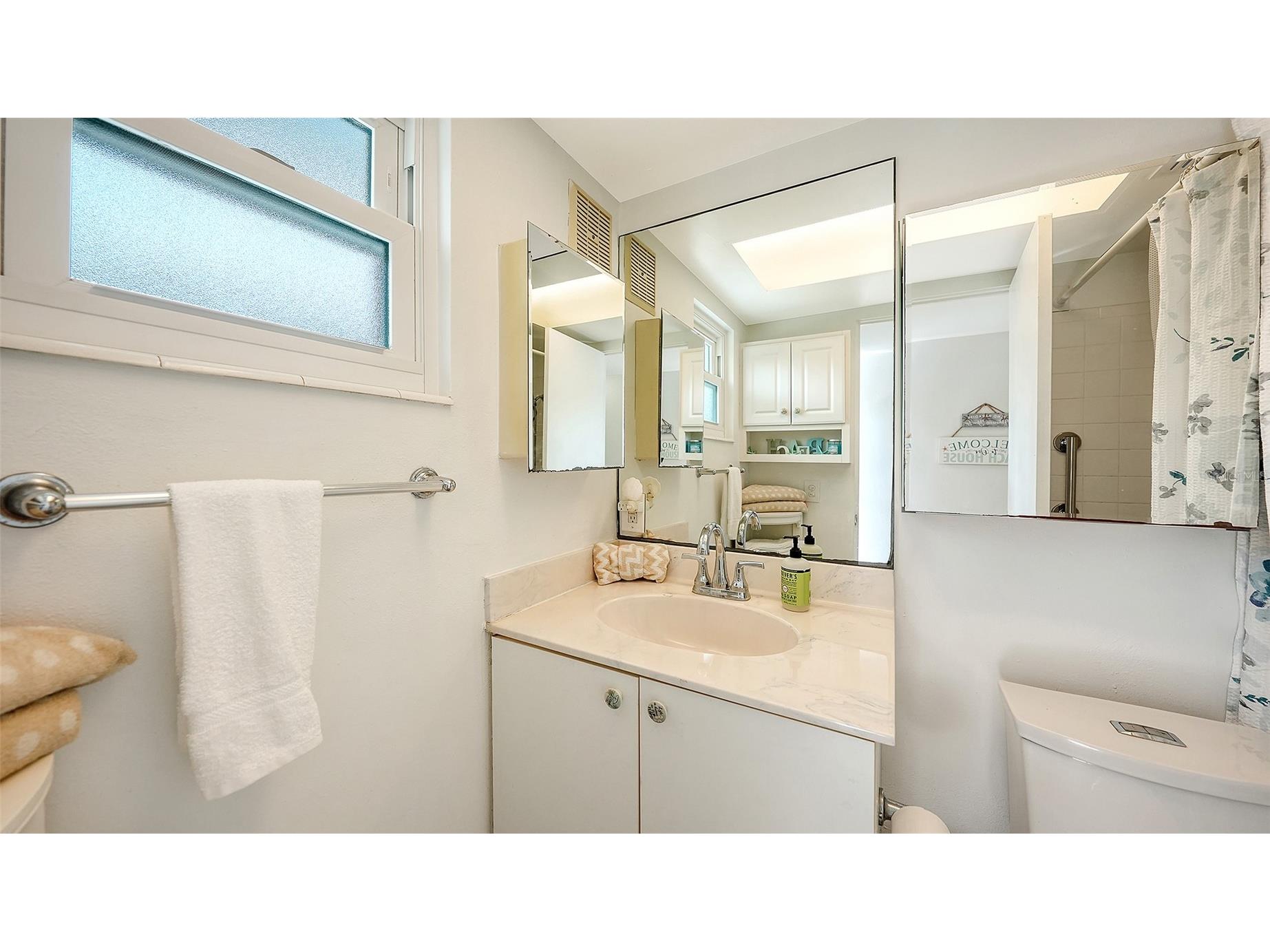 2850 Gulf Of Mexico Drive #4 Longboat Key FL 34228 A4698791 image23