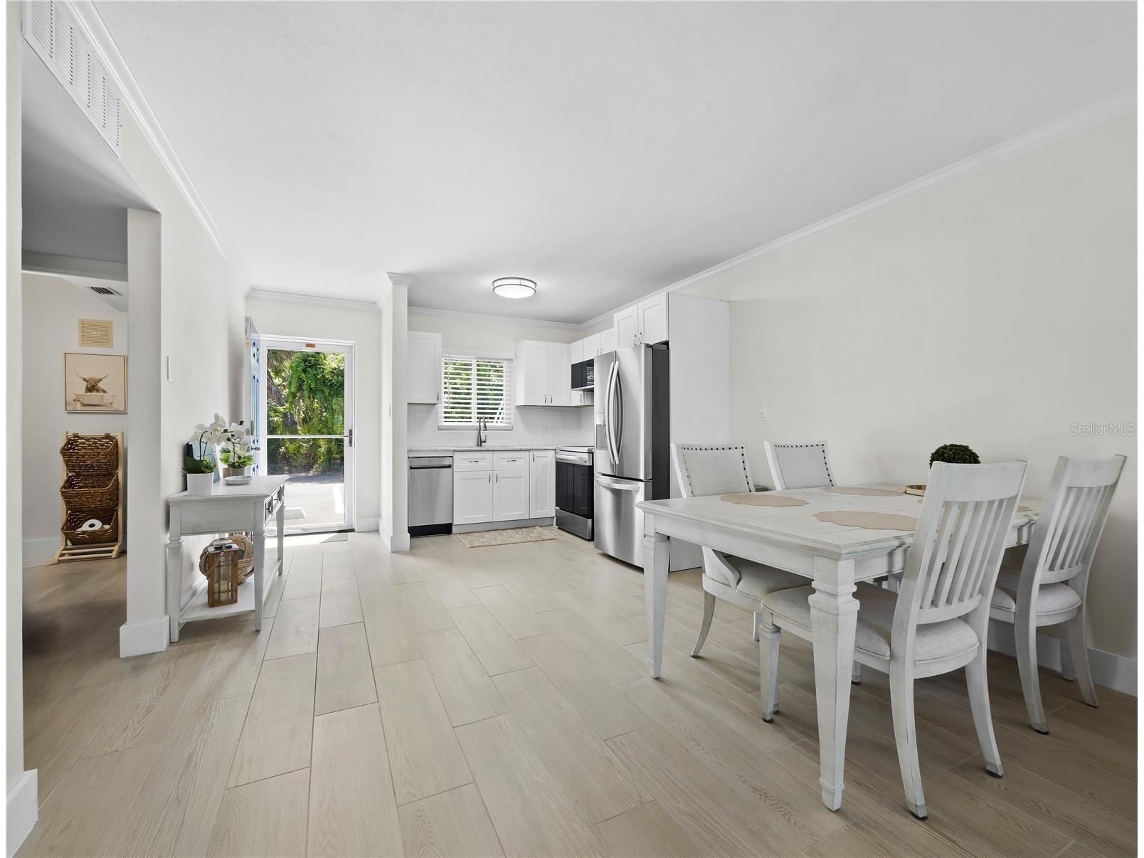 2850 Gulf Of Mexico Drive #5 Longboat Key FL 34228 A4691701 image7