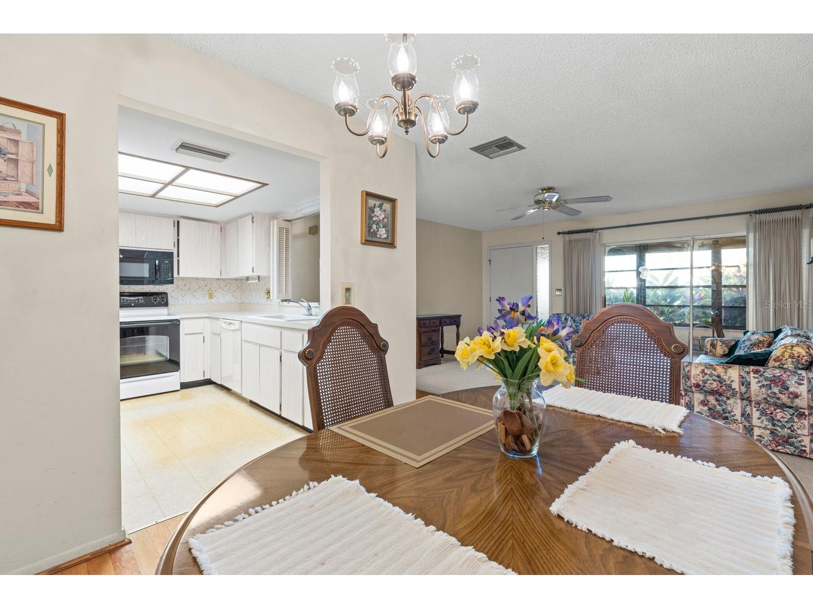 2850 Highlands Boulevard #A Palm Harbor FL 34684 TB8465261 image12