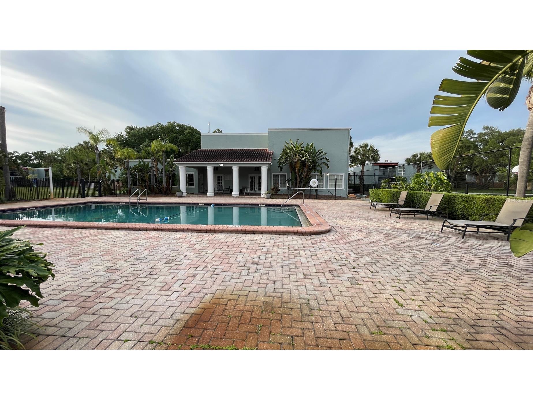 2850 Somerset Park Drive #201 Tampa FL 33613 O6390322 image14
