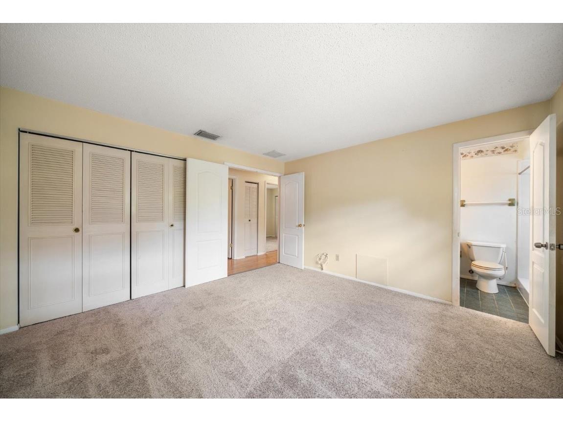 2850 Spring Lake Drive Clearwater FL 33759 TB8430383 image14