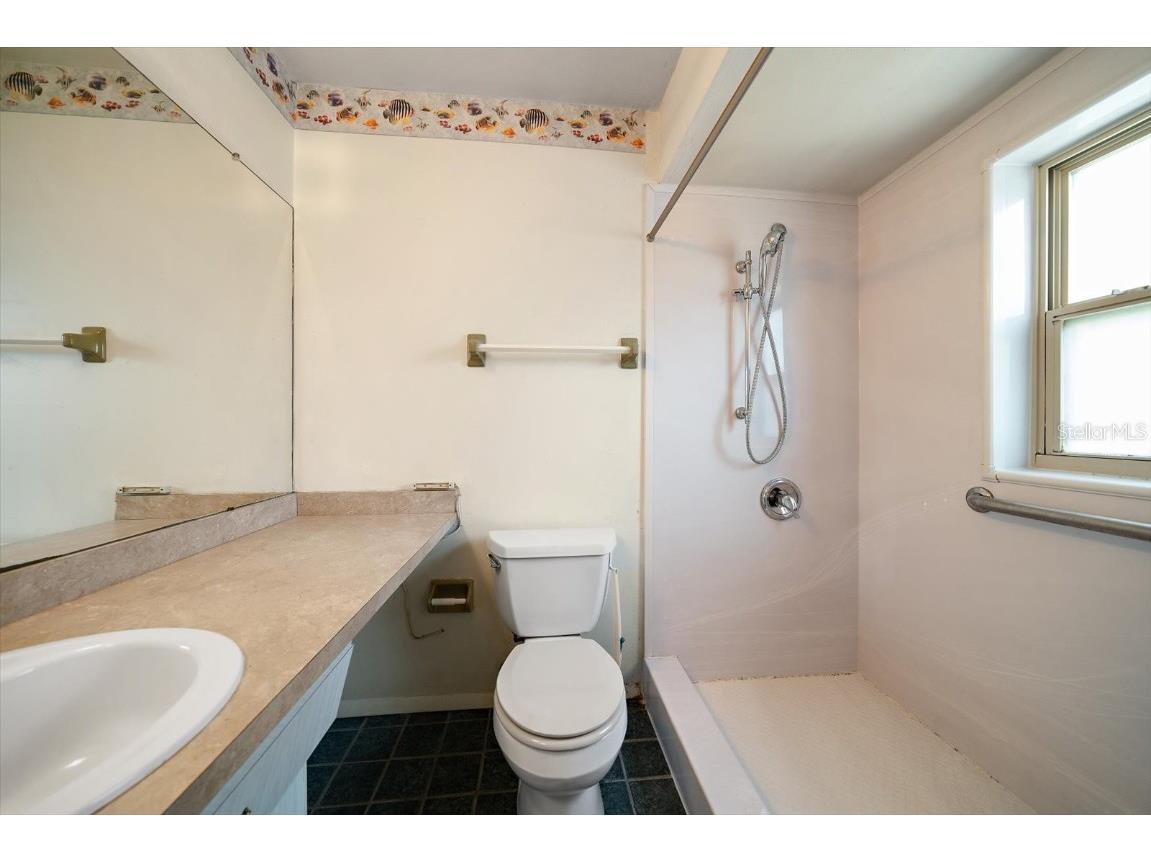 2850 Spring Lake Drive Clearwater FL 33759 TB8430383 image15