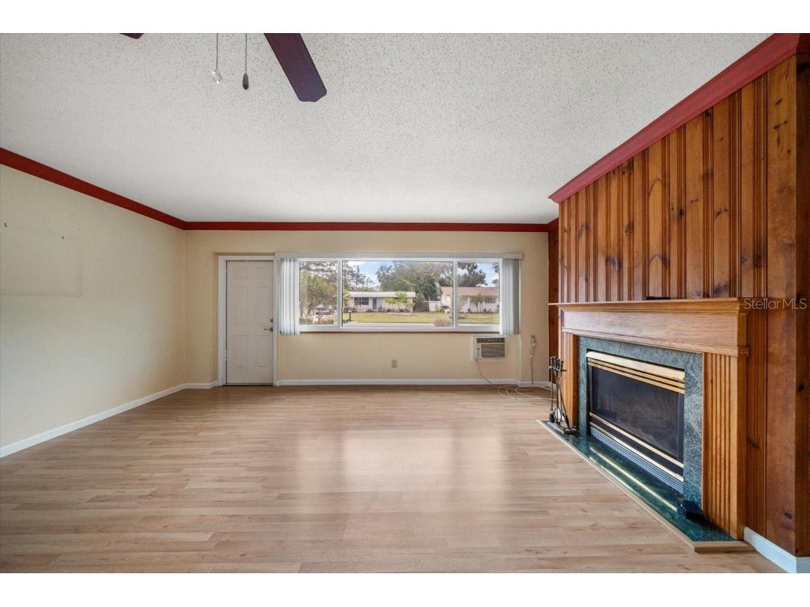 2850 Spring Lake Drive Clearwater FL 33759 TB8430383 image4