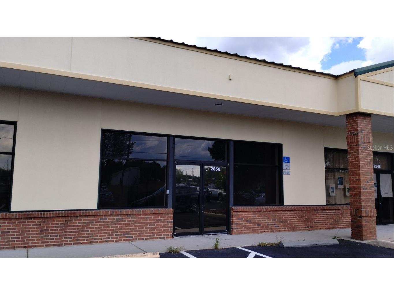 2850 W Main Street Leesburg FL 34748 V4933555 image1