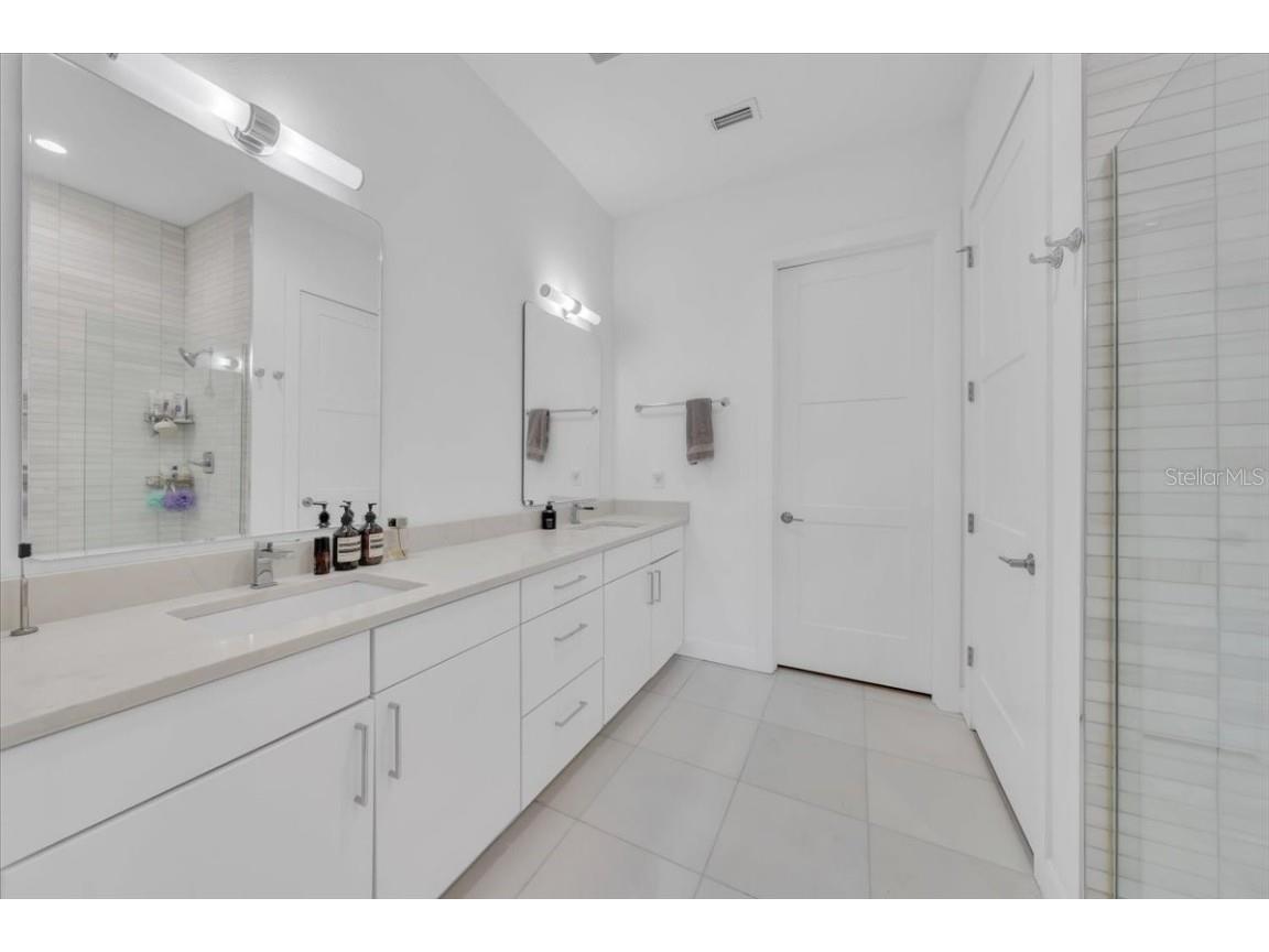 2851 W Gandy Boulevard #3 Tampa FL 33611 TB8436625 image26