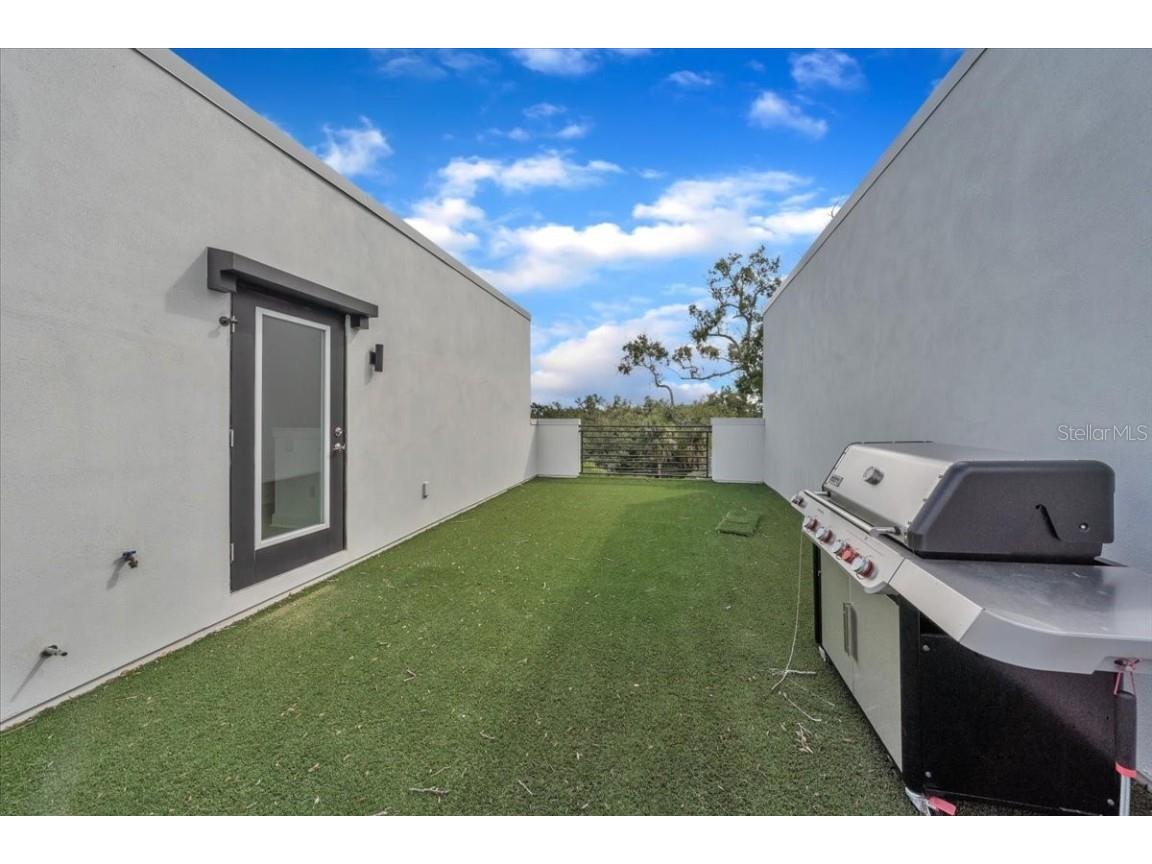 2851 W Gandy Boulevard #3 Tampa FL 33611 TB8436625 image36