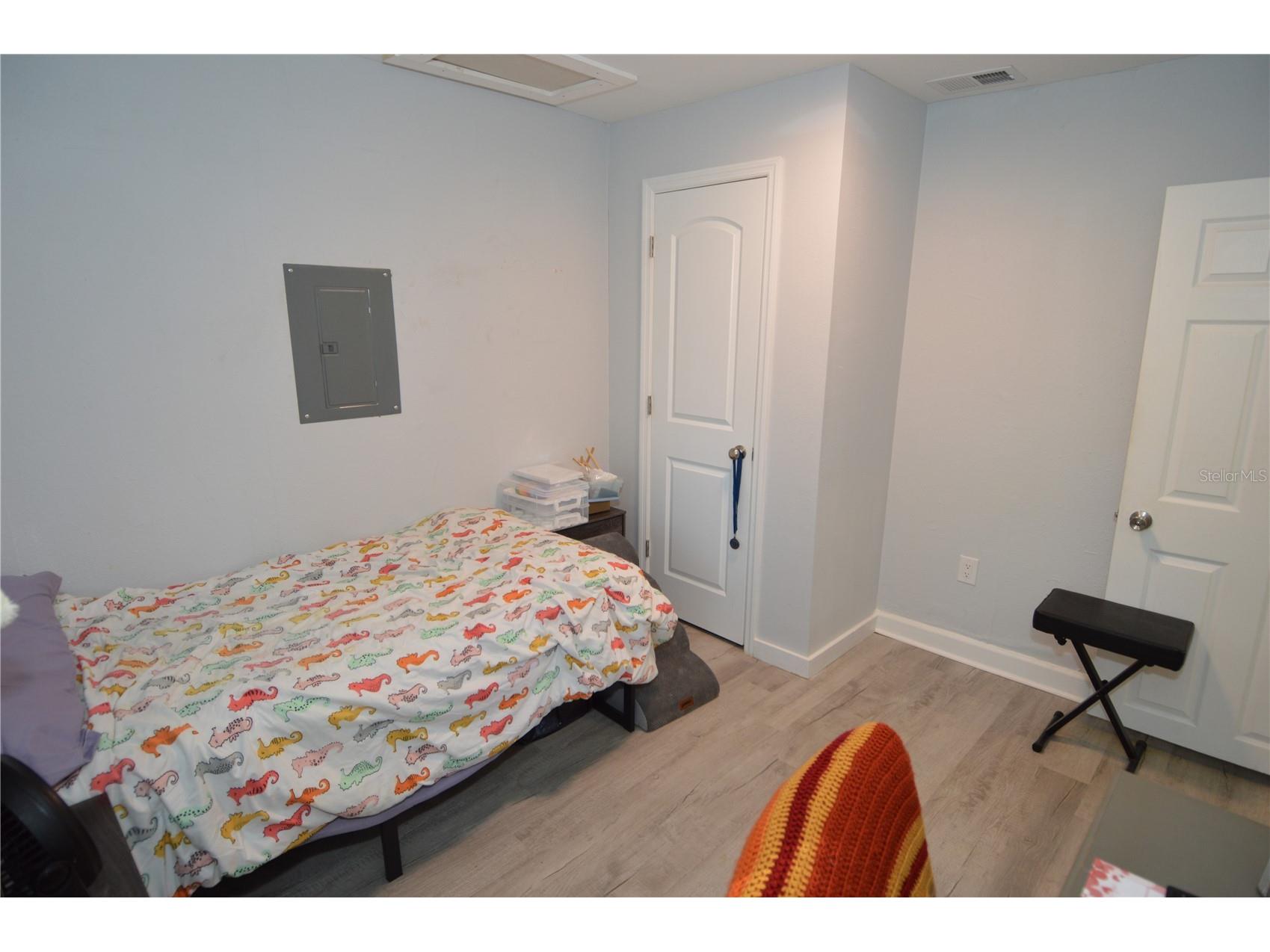 2852 60th Avenue N Saint Petersburg FL 33714 TB8493238 image19