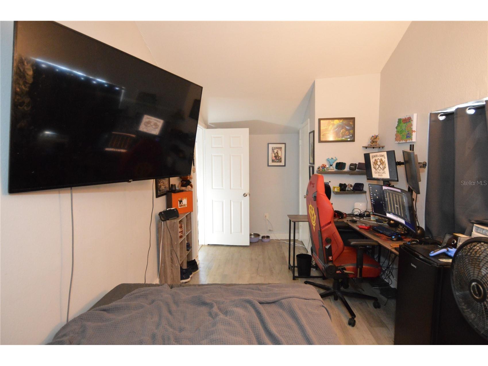 2852 60th Avenue N Saint Petersburg FL 33714 TB8493238 image34
