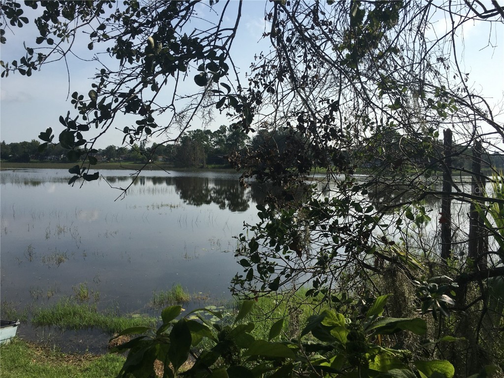 2852 Bardahl Court Deltona FL 32738 - LAKE LOUISE V4930981 image1