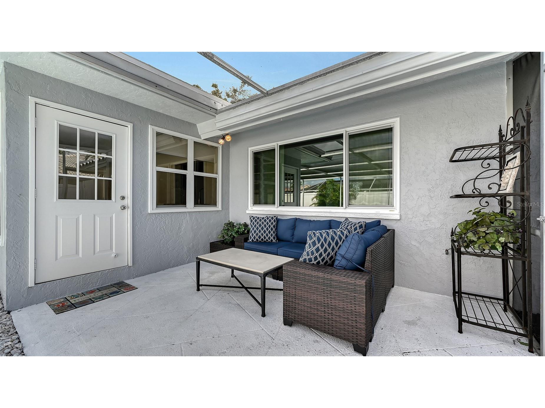 2852 Captiva Drive Sarasota FL 34231 A4661671 image26