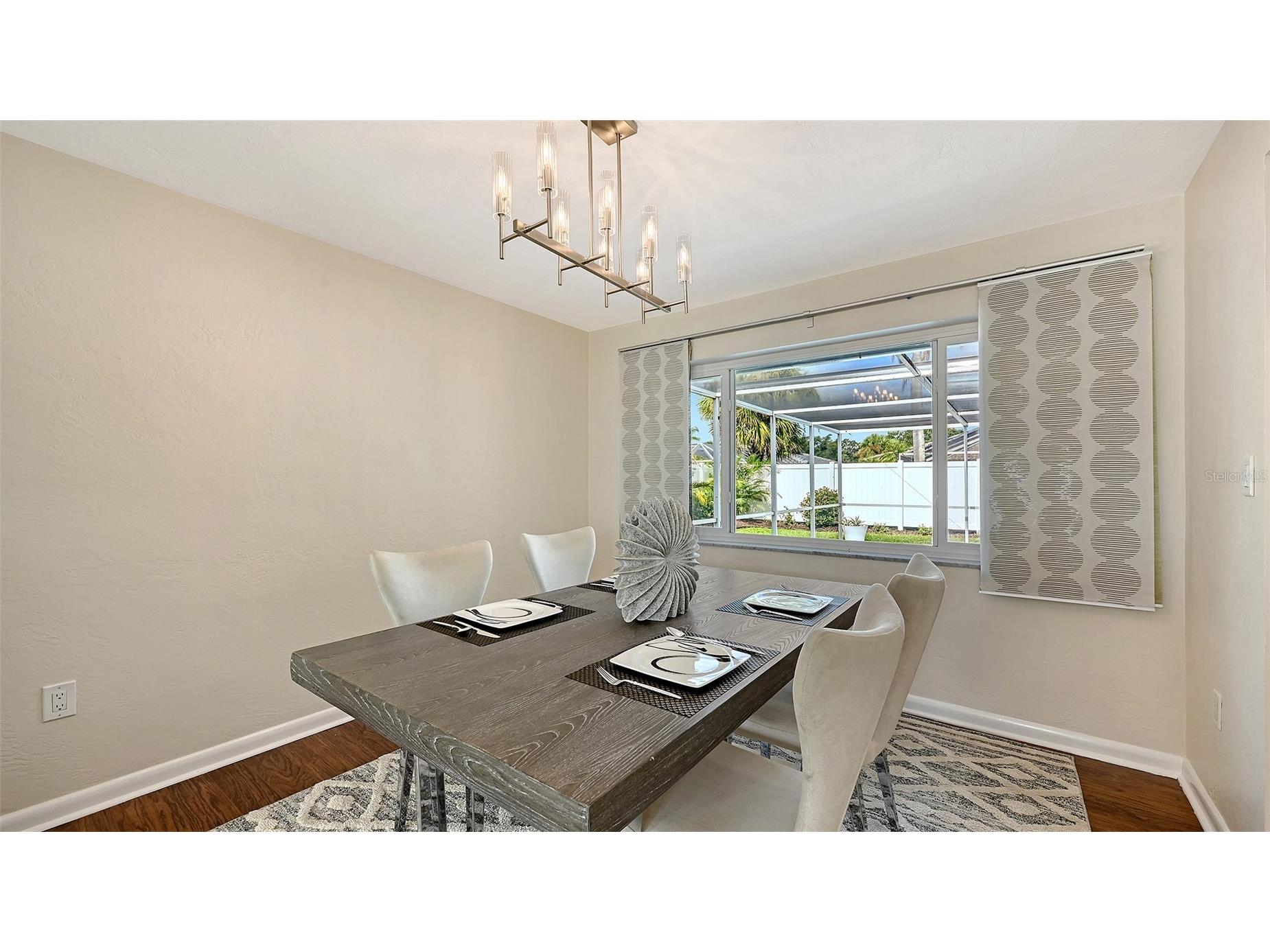 2852 Captiva Drive Sarasota FL 34231 A4661671 image7