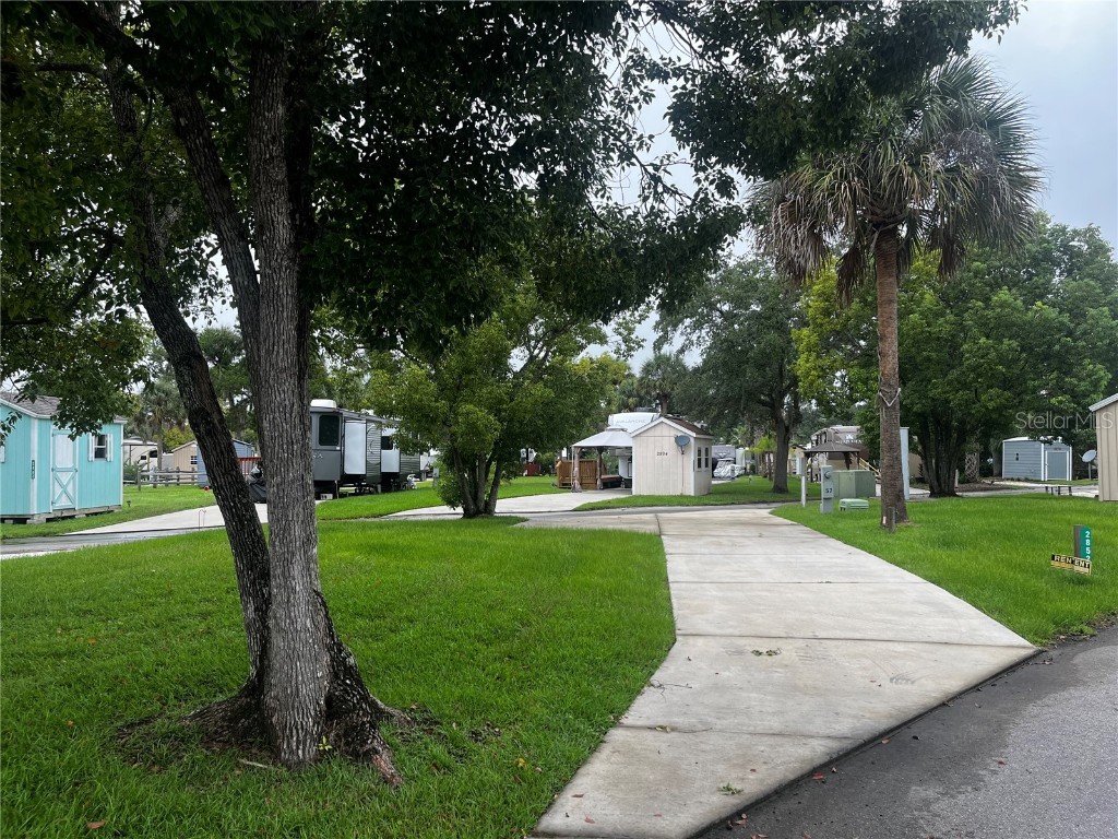 2852 NE 103rd Court Silver Springs FL 34488 - OCKLAWAHA RIVER O6241782 image2