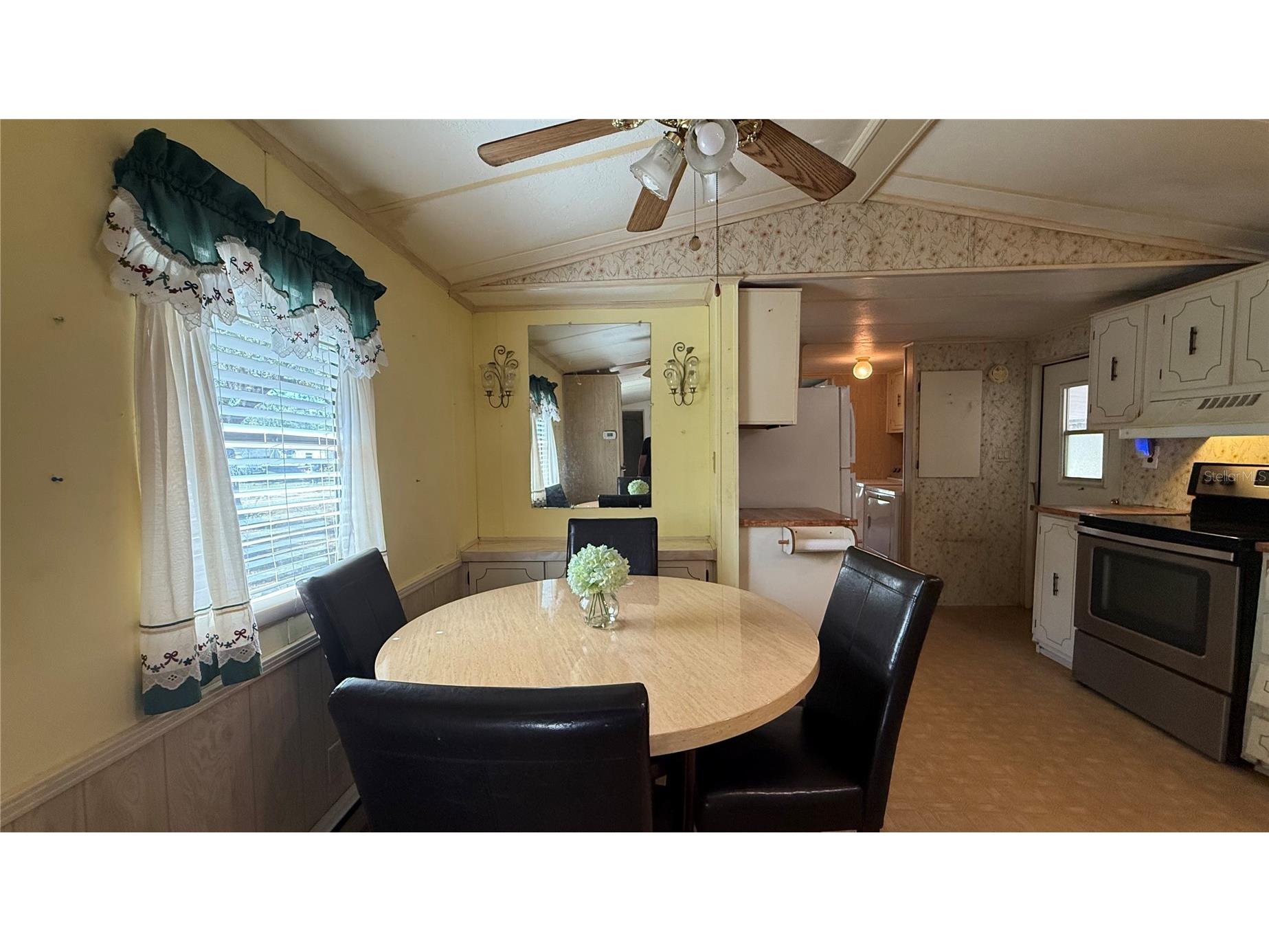 28520 Holly Avenue Paisley FL 32767 O6396426 image9
