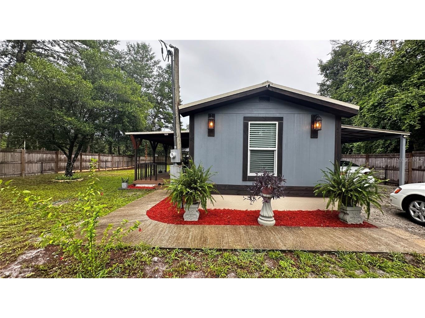 28522 Camellia Avenue Paisley FL 32767 G5084795 image1