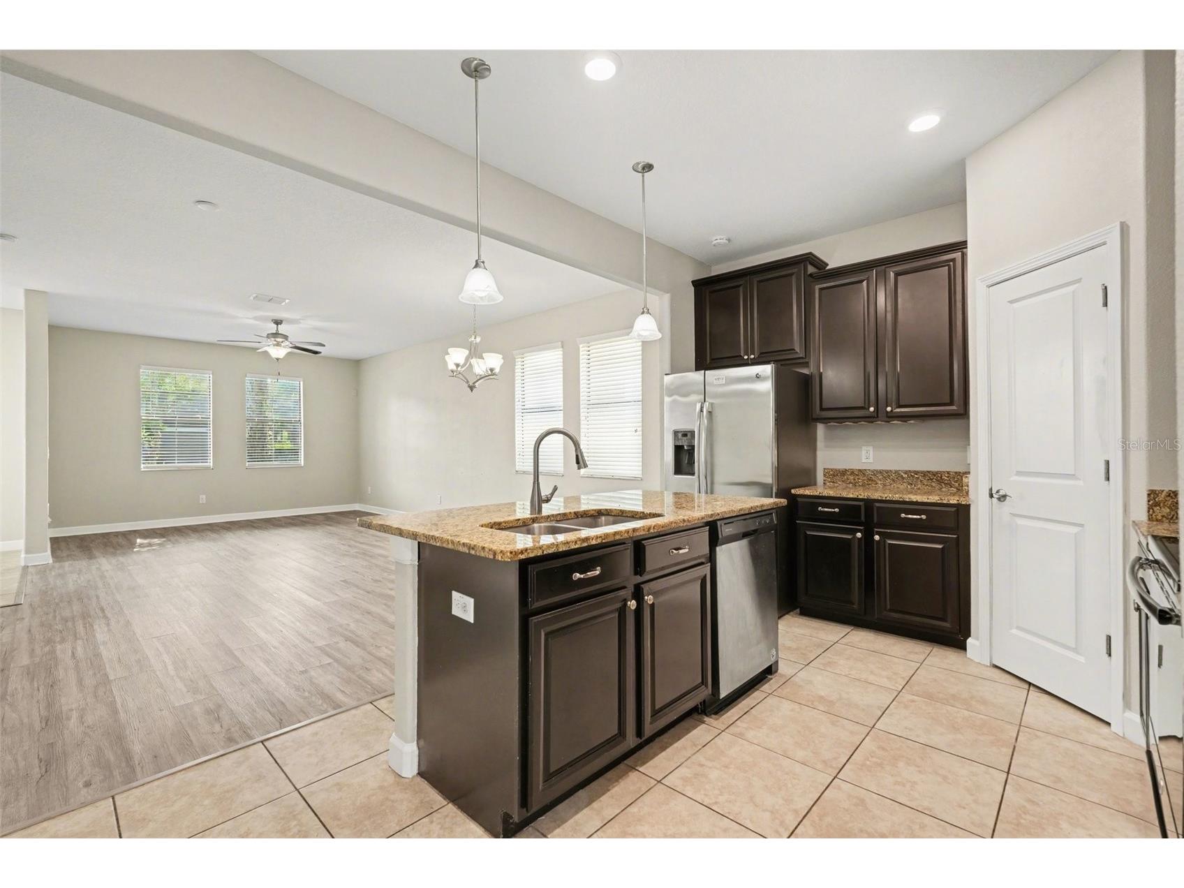 28522 E Pleasant Bay Loop Wesley Chapel FL 33543 O6402831 image10