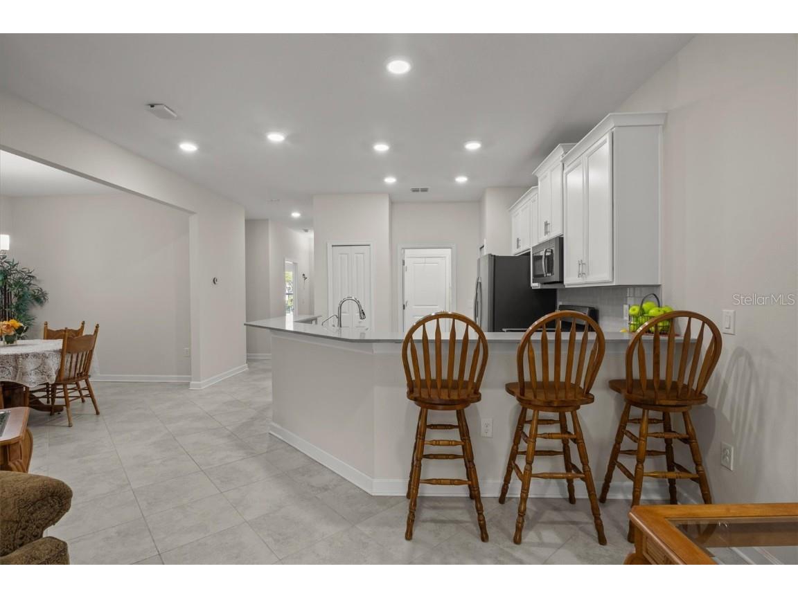 2853 Attwater Loop Winter Haven FL 33884 - LAKE RUBY P4936736 image10