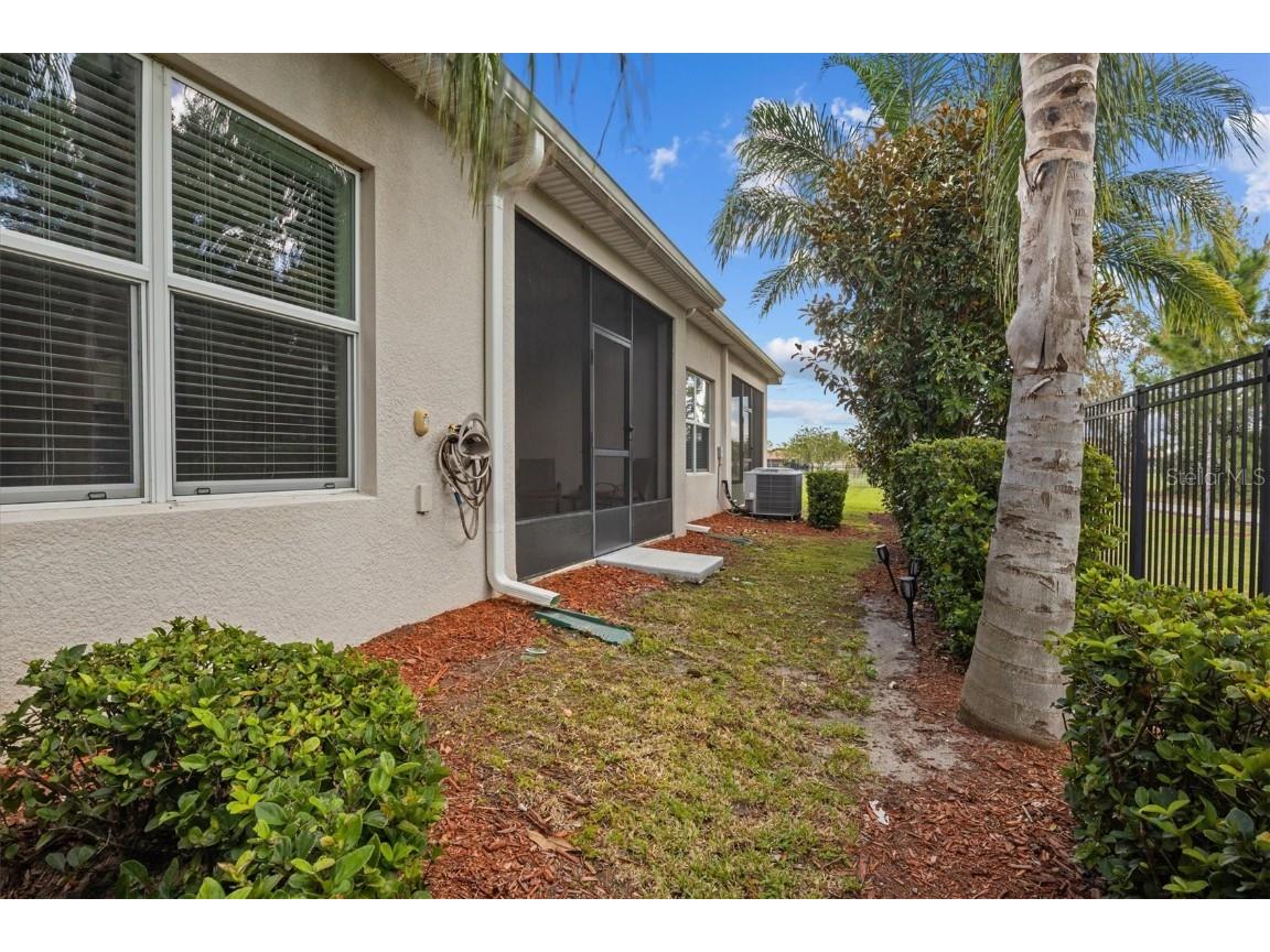 2853 Attwater Loop Winter Haven FL 33884 - LAKE RUBY P4936736 image25