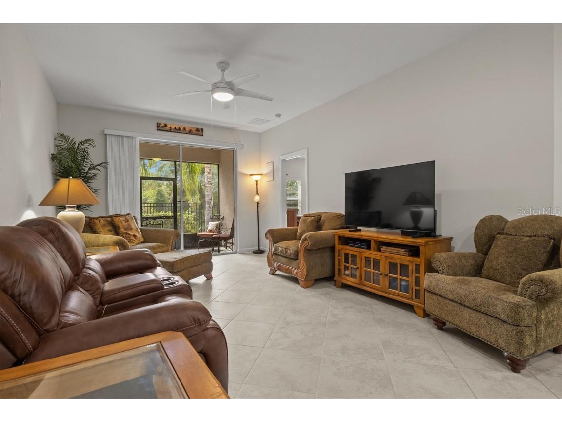 2853 Attwater Loop Winter Haven FL 33884 - LAKE RUBY P4936736 image3