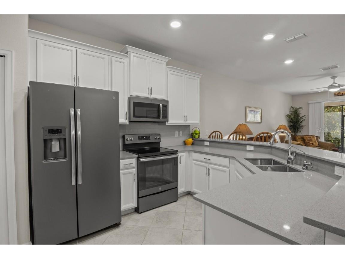 2853 Attwater Loop Winter Haven FL 33884 - LAKE RUBY P4936736 image7