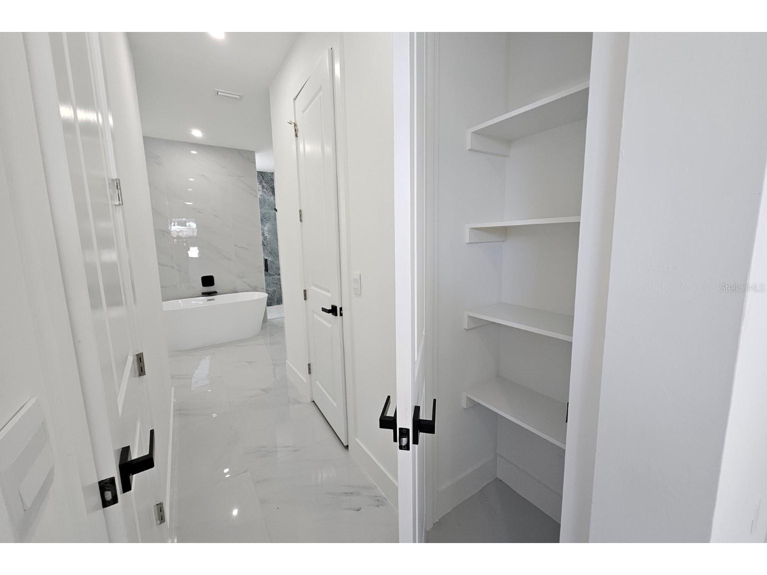 2853 NW 3rd Street Cape Coral FL 33993 C7526206 image24