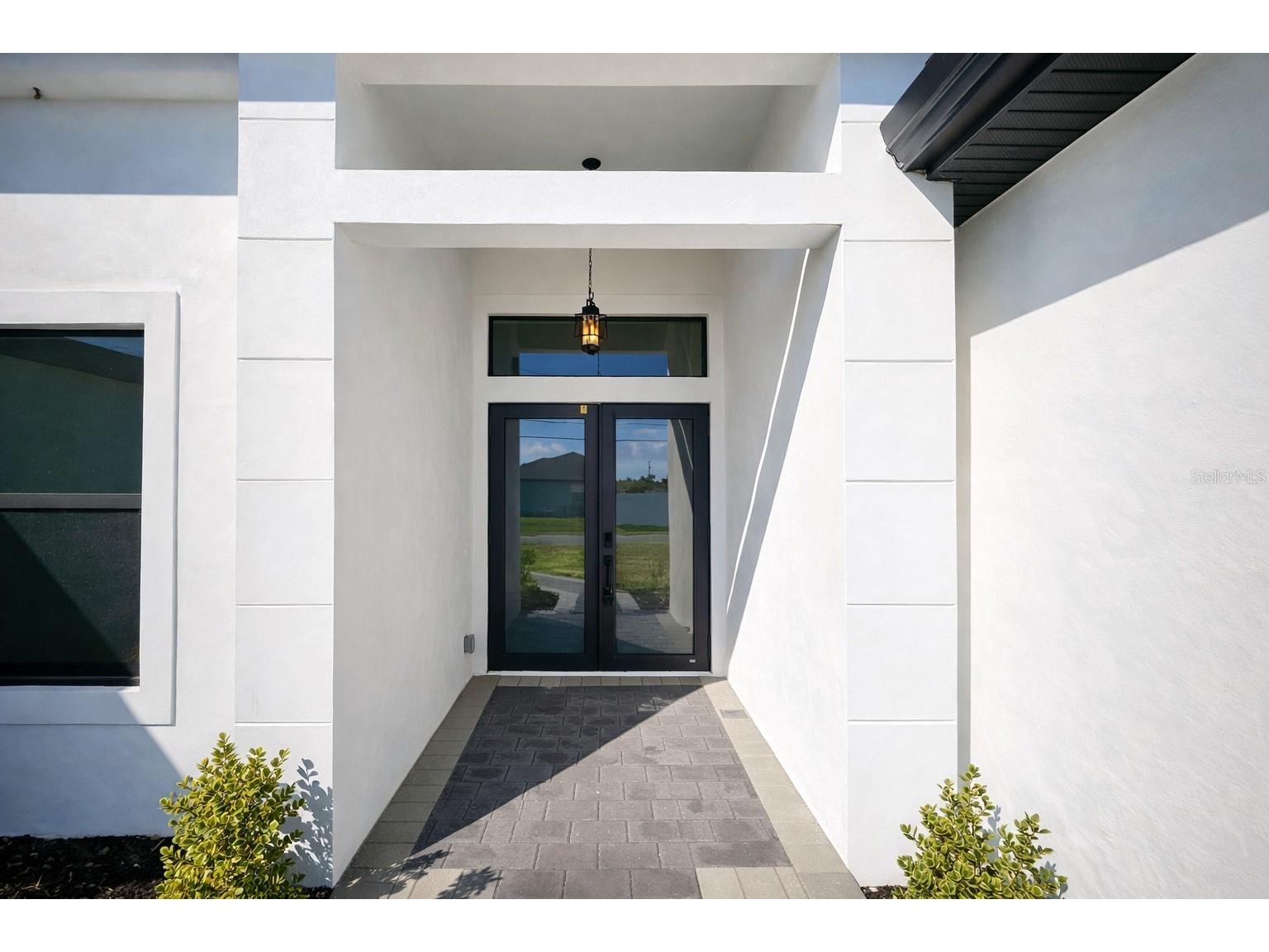 2853 NW 3rd Street Cape Coral FL 33993 C7526206 image4