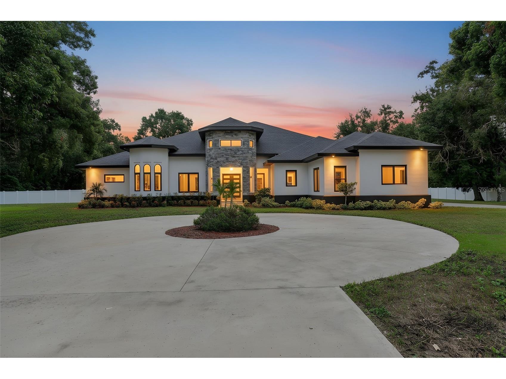 28536 Tupper Road Wesley Chapel FL 33545 W7879413 image1