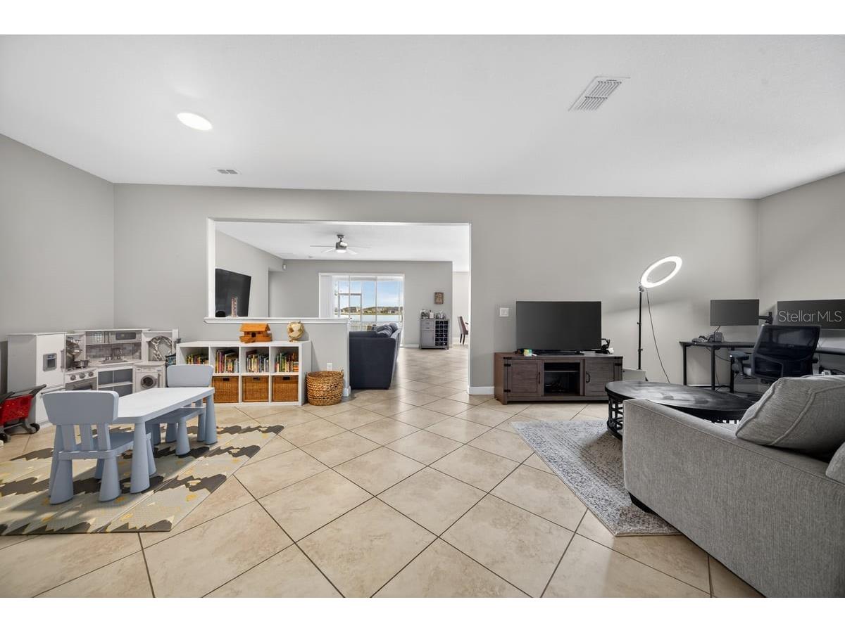 2854 Youngford Street Orlando FL 32824 O6386558 image16