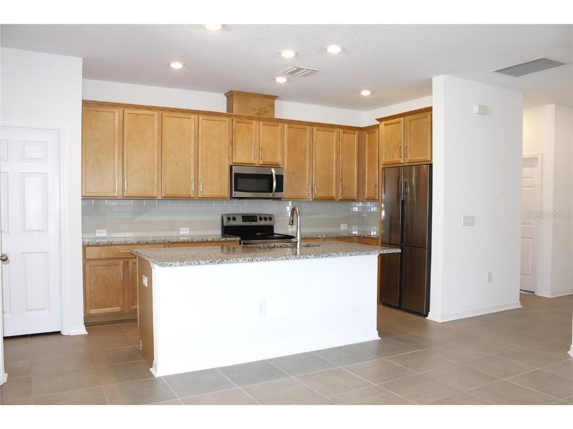 28547 Hillcrest Valley Boulevard Wesley Chapel FL 33543 TB8388801 image12