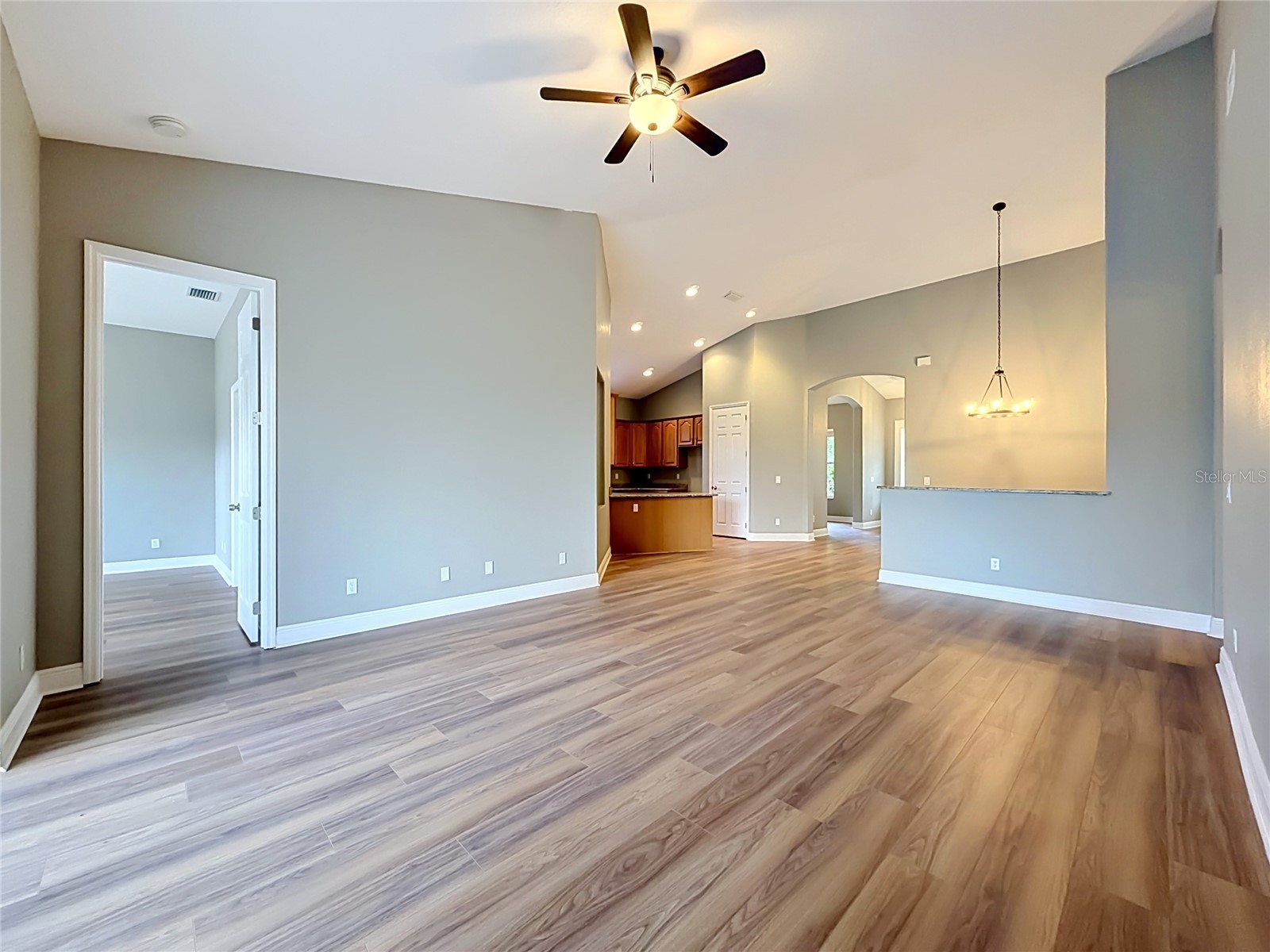 28549 Shirley Shores Road Tavares FL 32778 TB8510806 image3