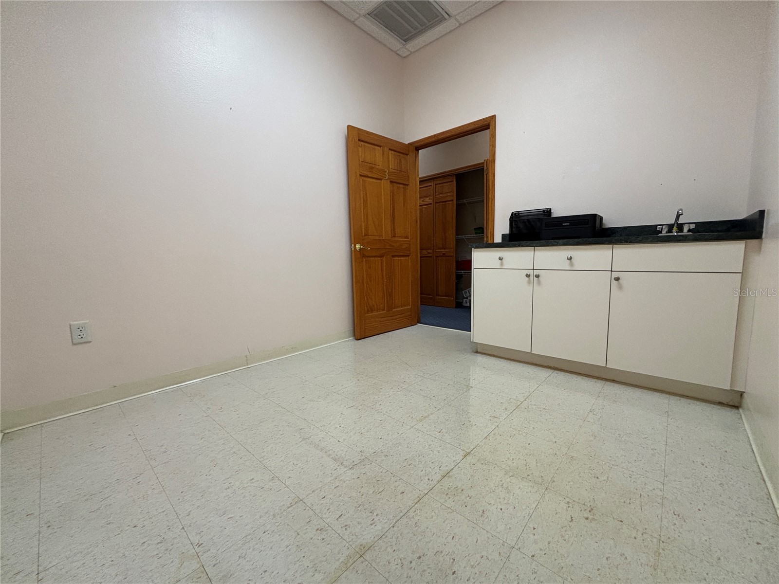 2855 Alt 19 Palm Harbor FL 34683 TB8374398 image14