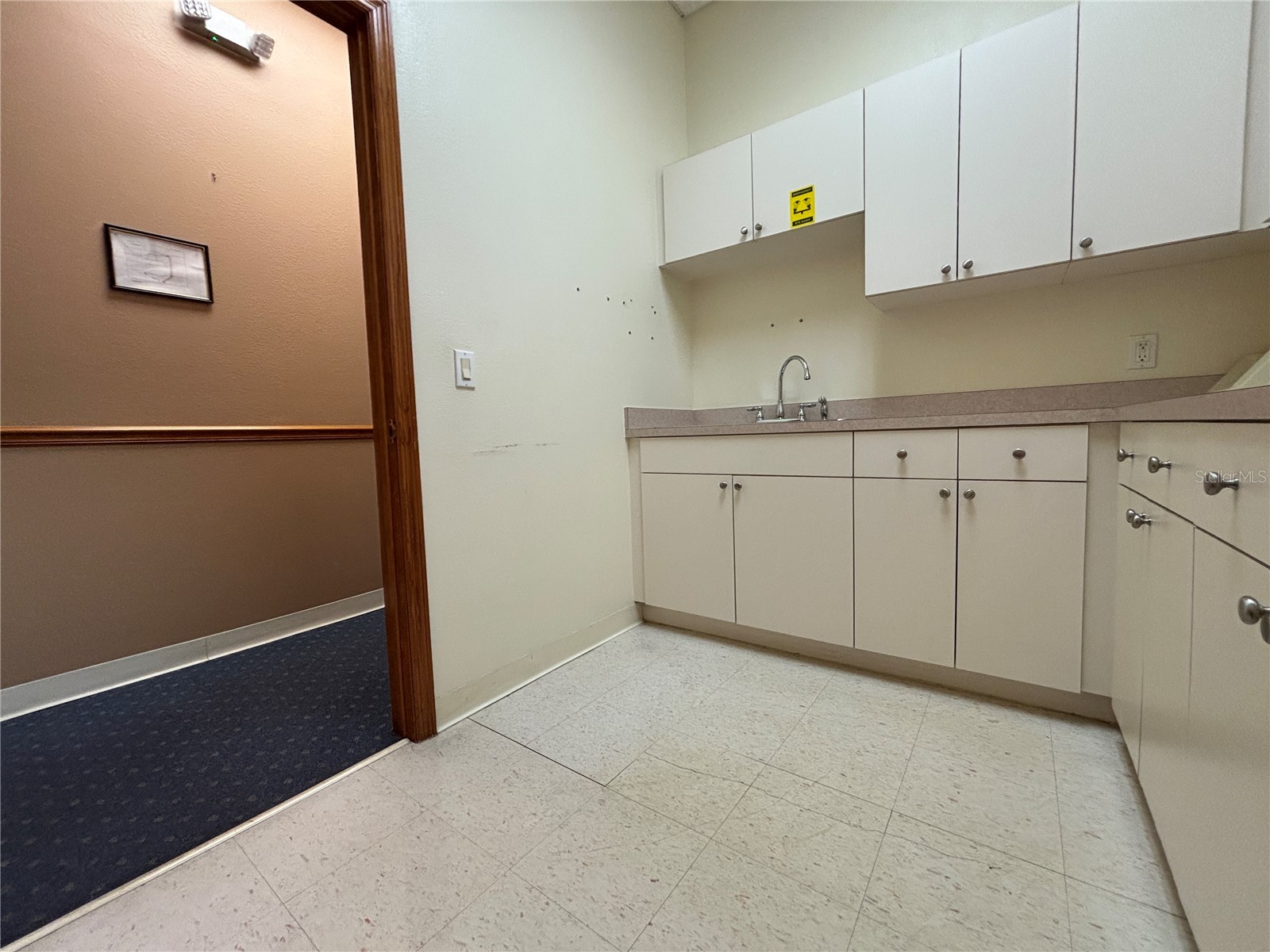 2855 Alt 19 Palm Harbor FL 34683 TB8374398 image25