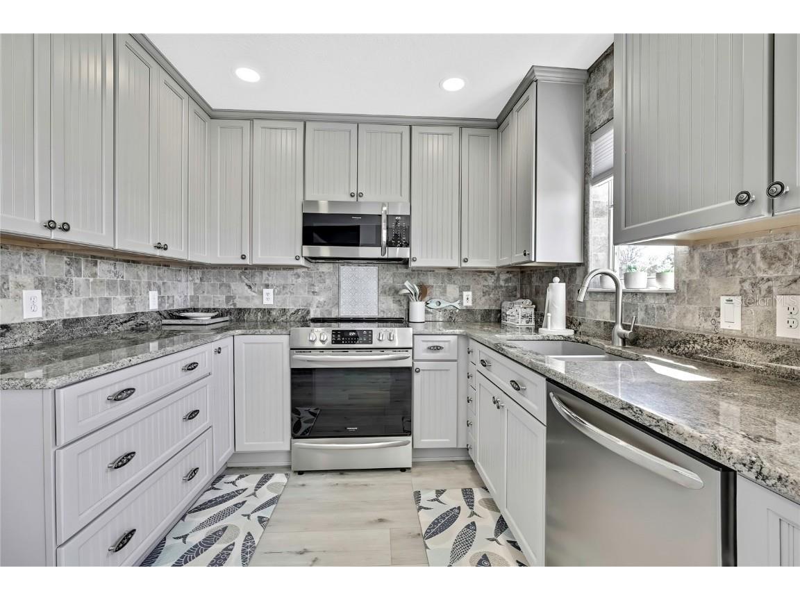 2855 N Rivers Edge Boulevard #213 Crystal River FL 34429 TB8447627 image9