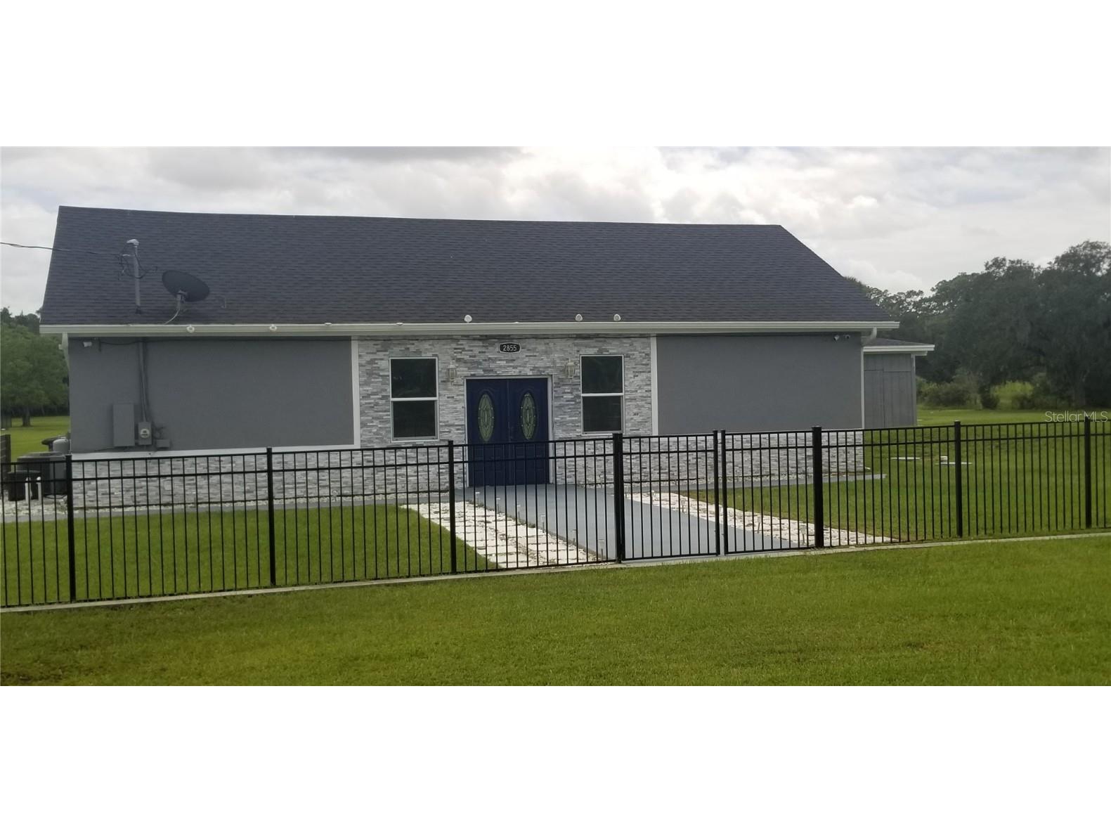 2855 Pine Knob Lane Geneva FL 32732 O6123350 image1