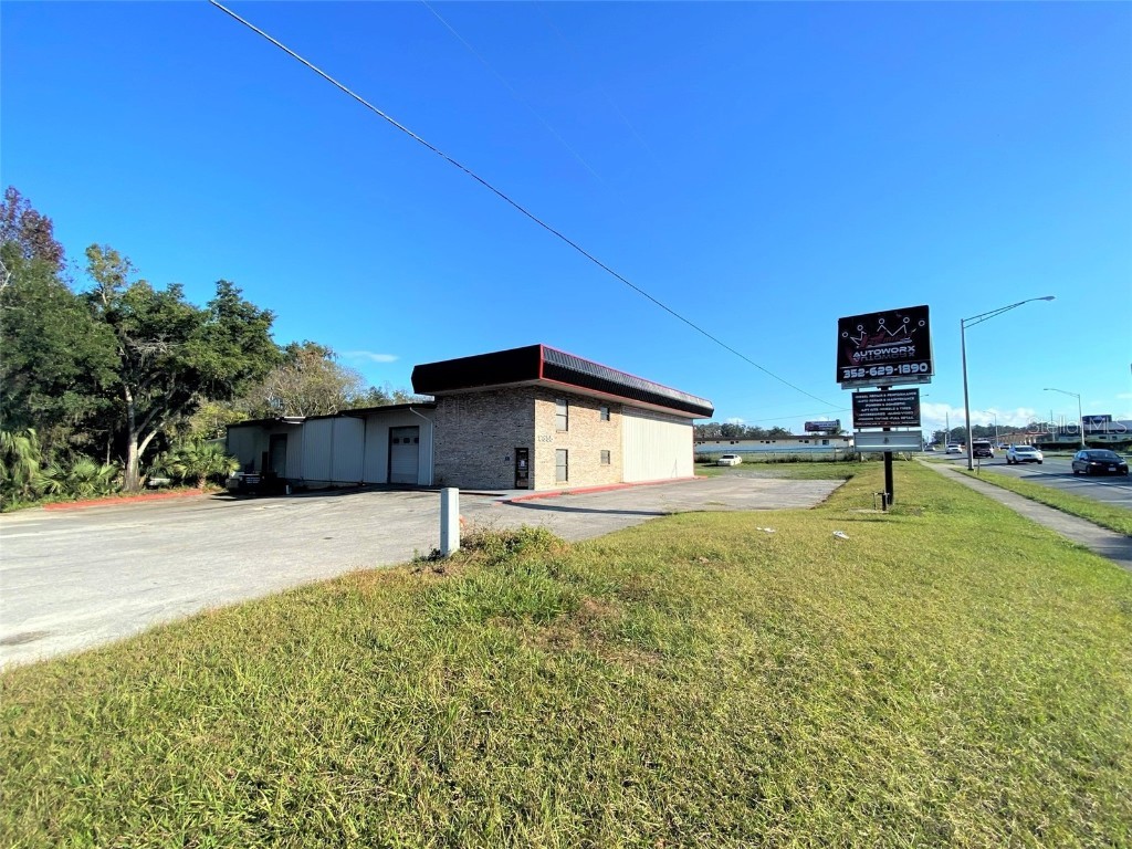 2855 S Pine Avenue Ocala FL 34471 OM650988 image1