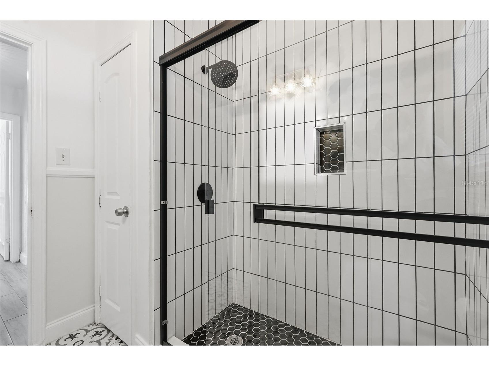 2855 Valencia Way S Saint Petersburg FL 33705 TB8509887 image11