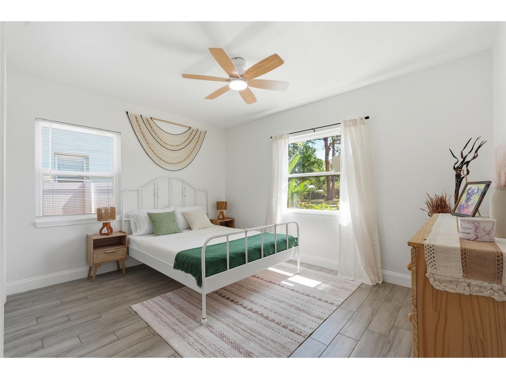 2855 Valencia Way S Saint Petersburg FL 33705 TB8509887 image4