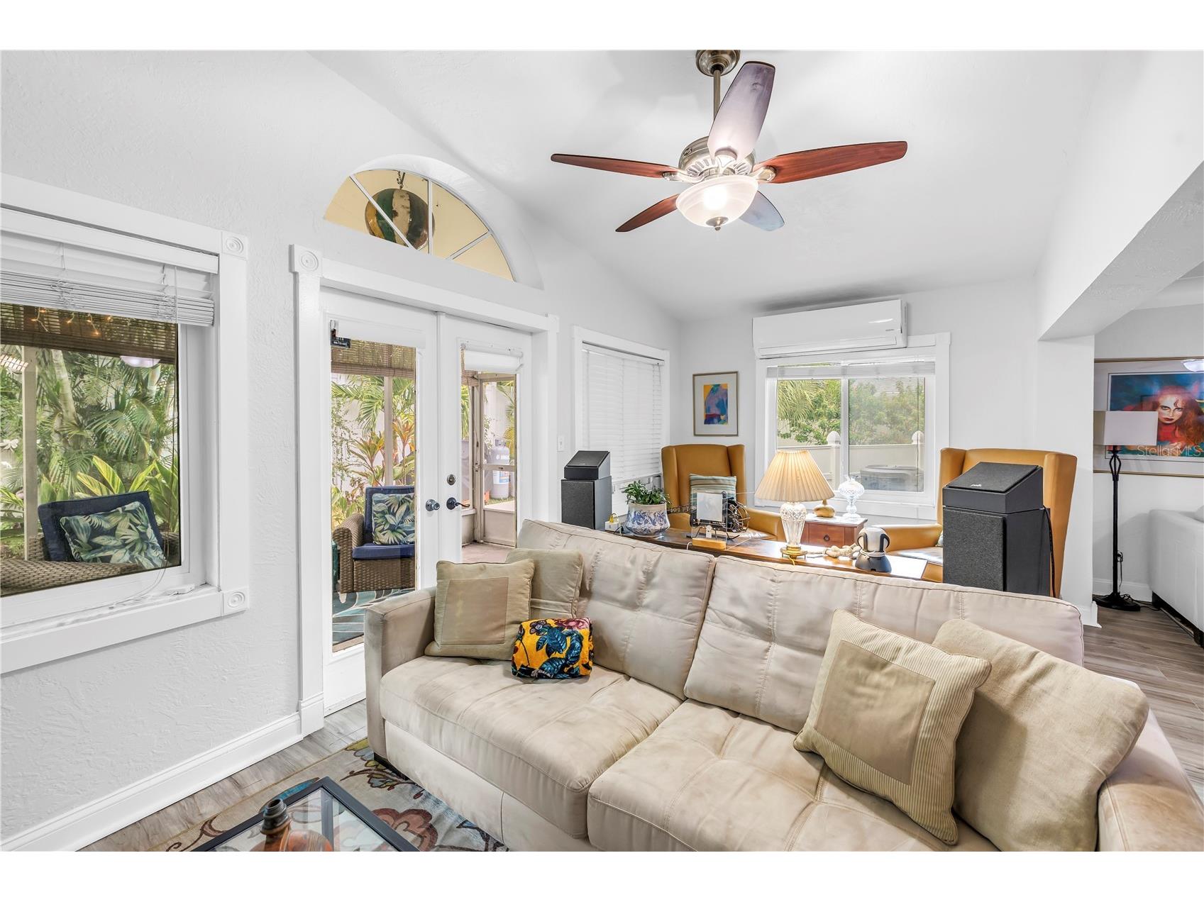 2856 65th Way N Saint Petersburg FL 33710 TB8446012 image12