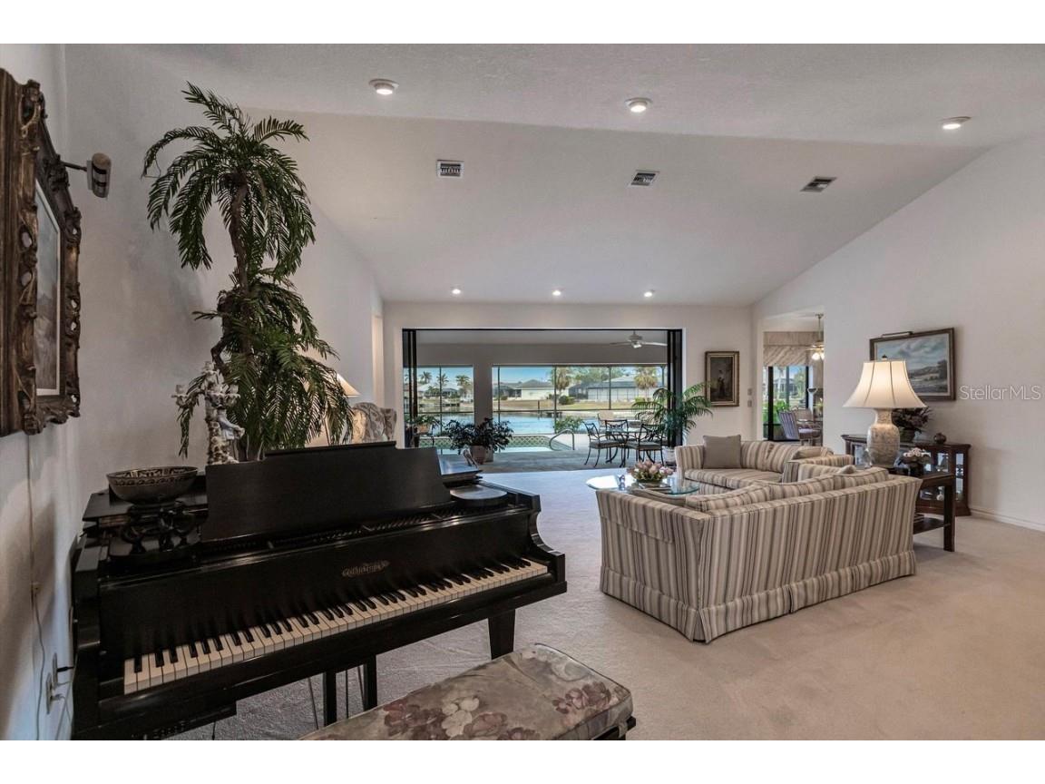 2856 Deborah Drive Punta Gorda FL 33950 C7518566 image7