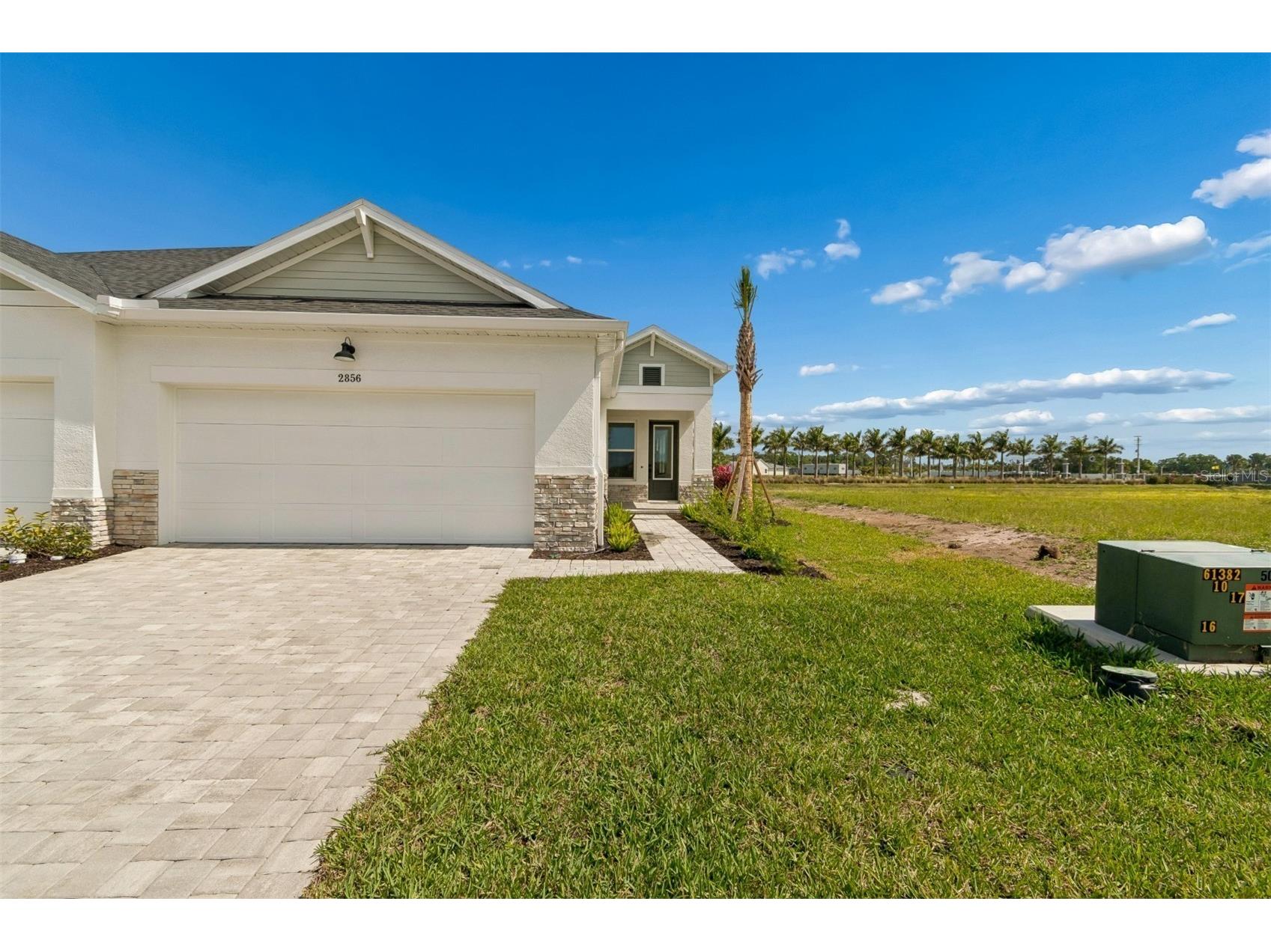 2856 Marrakesh Lane Sarasota FL 34234 TB8487205 image1
