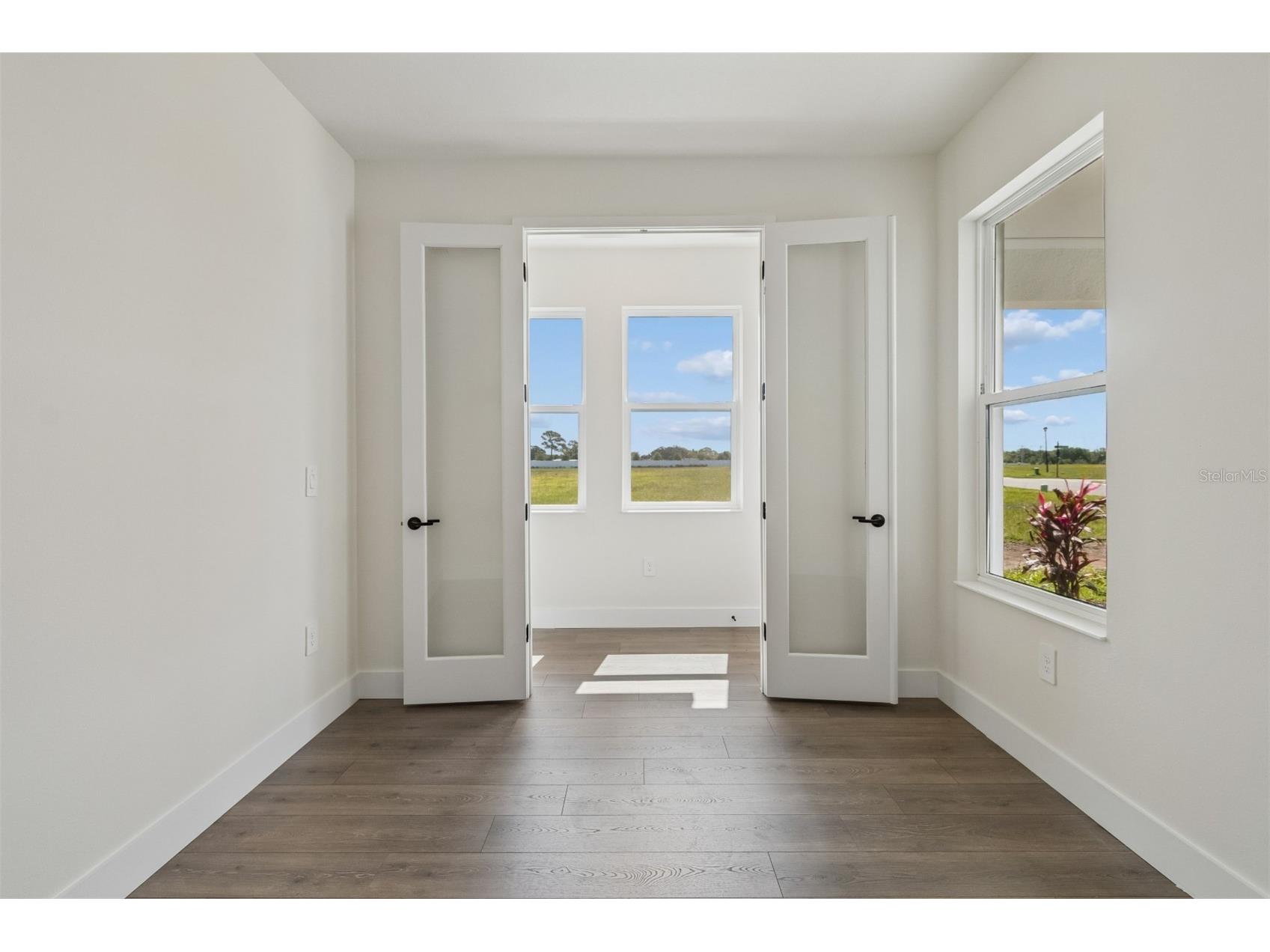 2856 Marrakesh Lane Sarasota FL 34234 TB8487205 image4