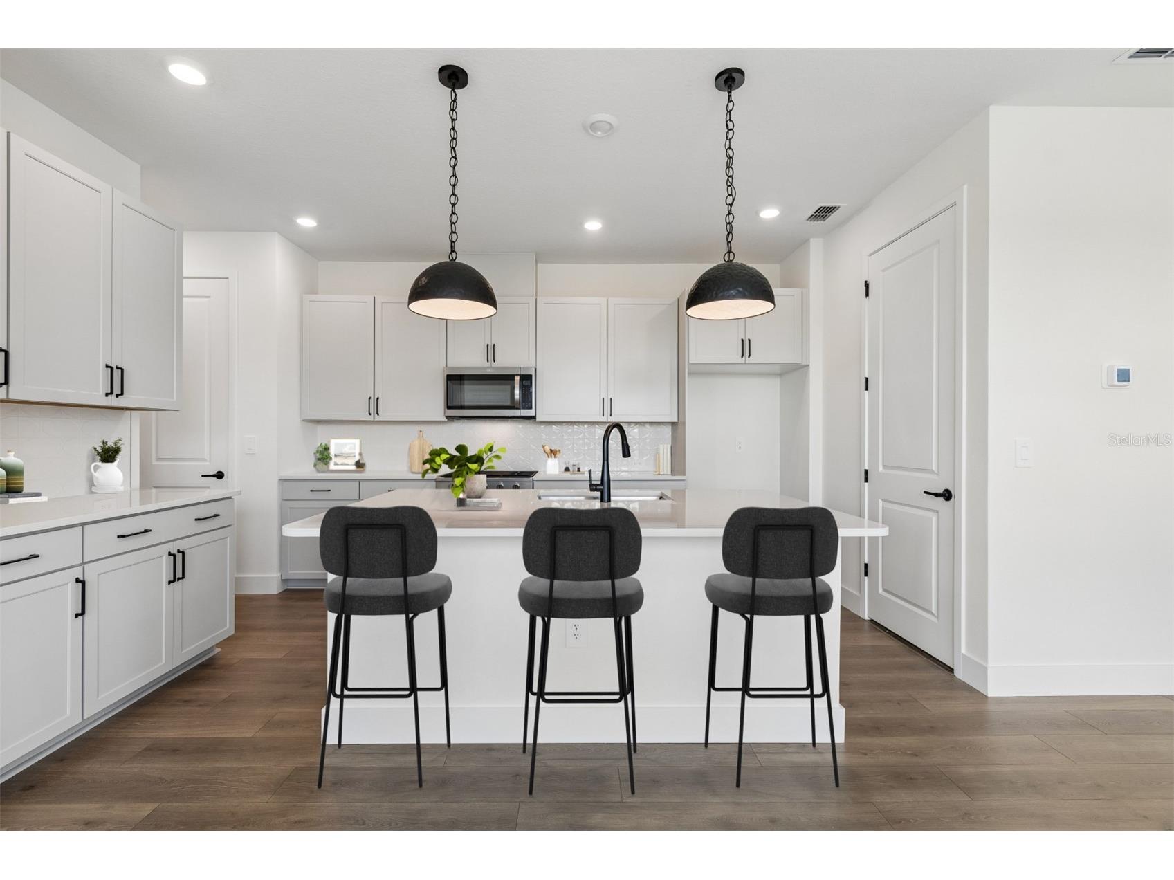 2856 Marrakesh Lane Sarasota FL 34234 TB8487205 image5