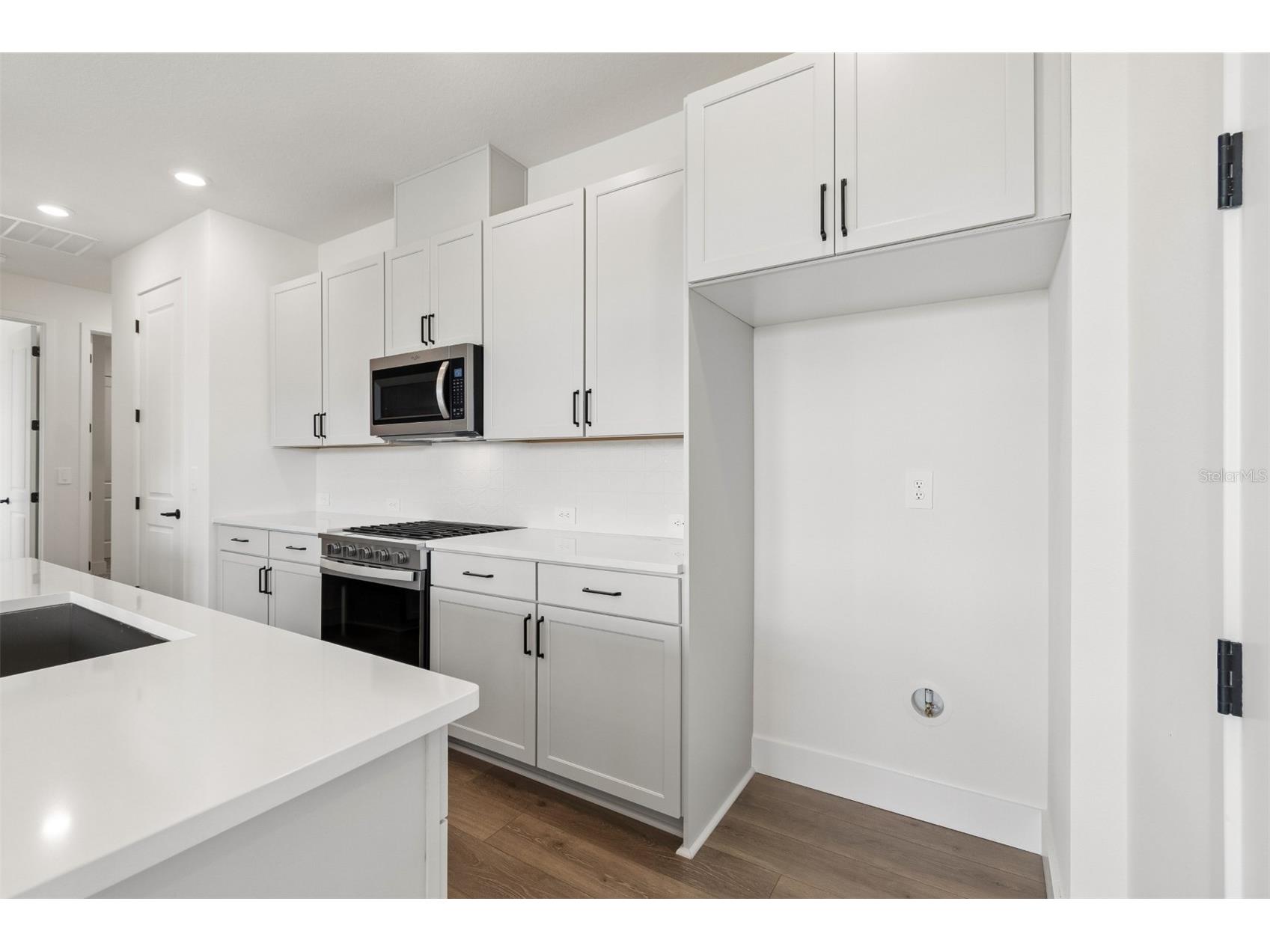 2856 Marrakesh Lane Sarasota FL 34234 TB8487205 image9
