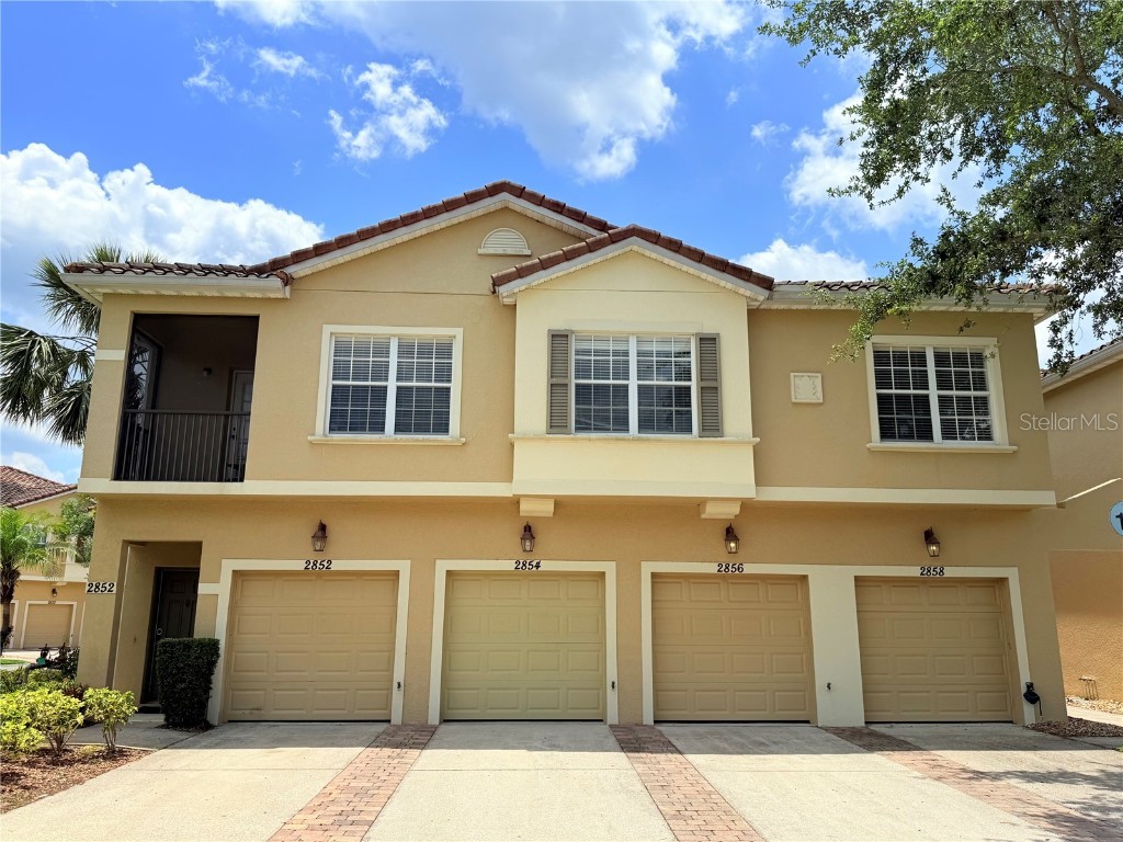 2856 Oakwater Drive #2856 Kissimmee FL 34747 O6257976 image1
