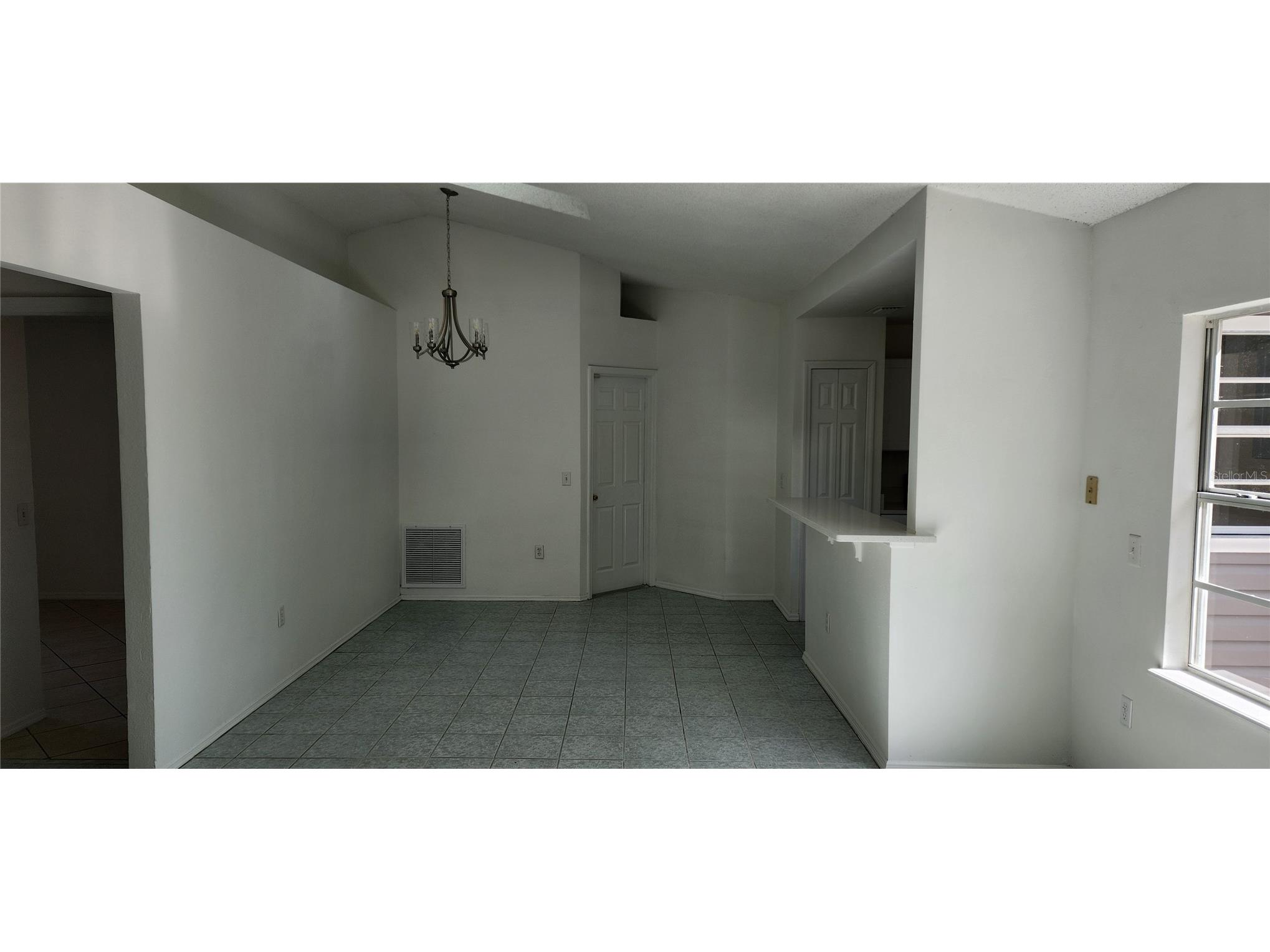 2856 Trenton Lane Deltona FL 32738 V4947085 image4