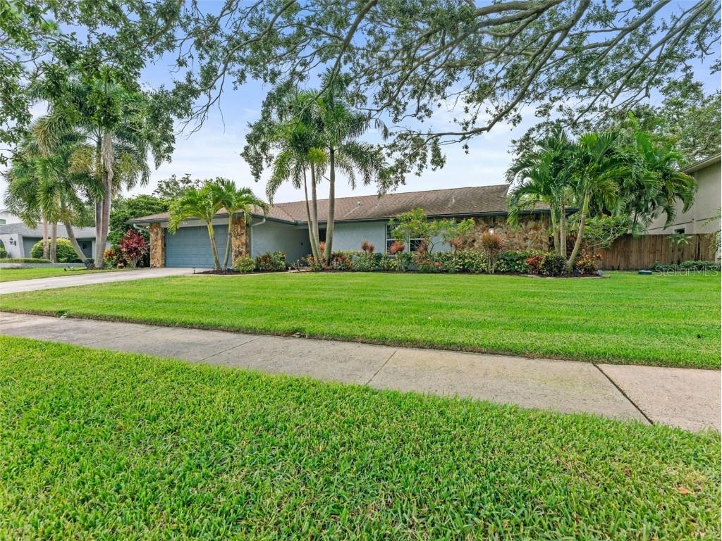 2857 Weathersfield Court Clearwater FL 33761 TB8425775 image1