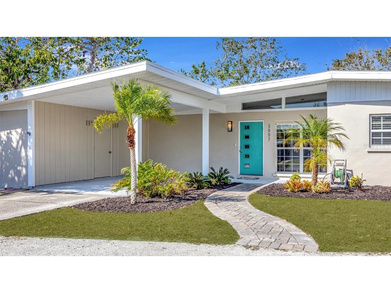 2857 Wood Street Sarasota FL 34237 A4640373 image1