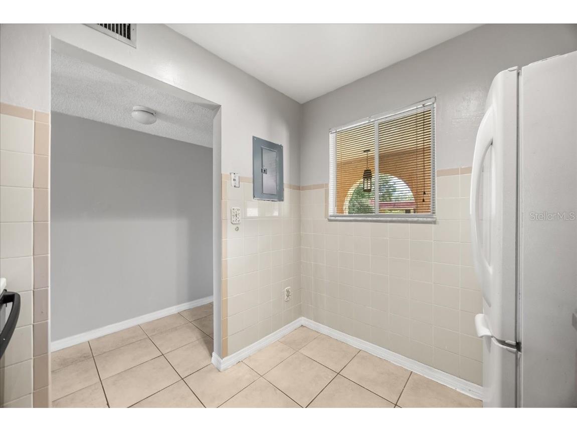 2858 N Powers Drive #123 Orlando FL 32818 O6347166 image12