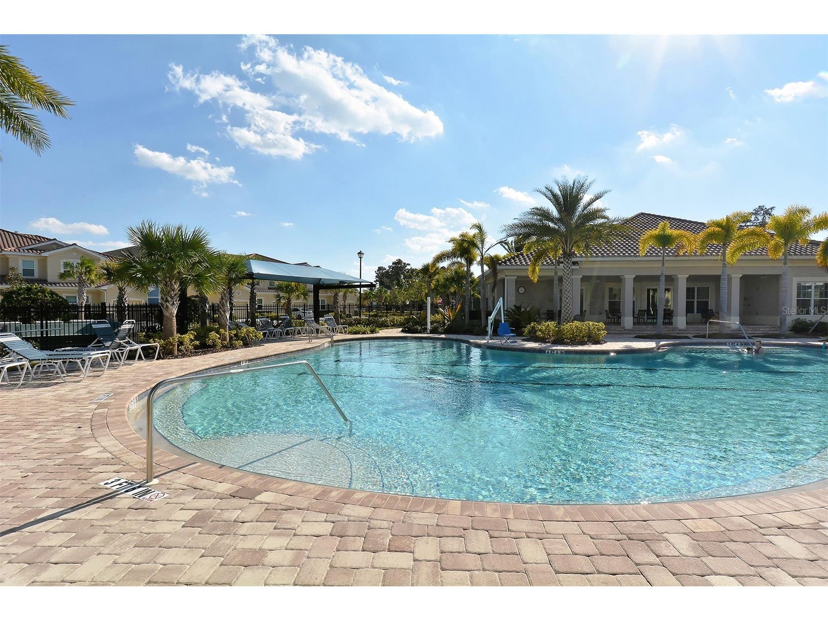 2858 Oriole Drive Sarasota FL 34243 A4692502 image26